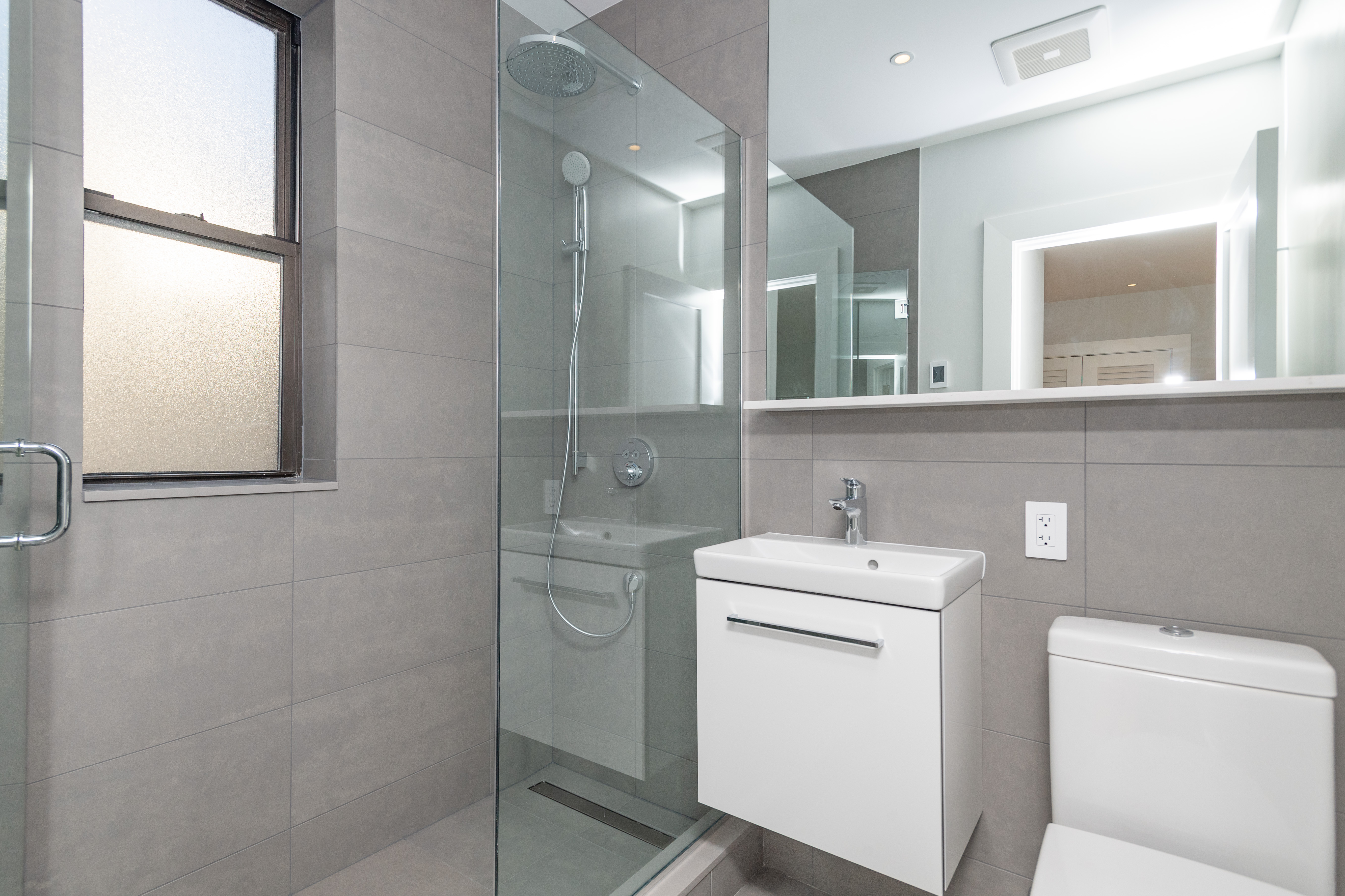 Photos of apartment on Elko St.,Boston MA 02135