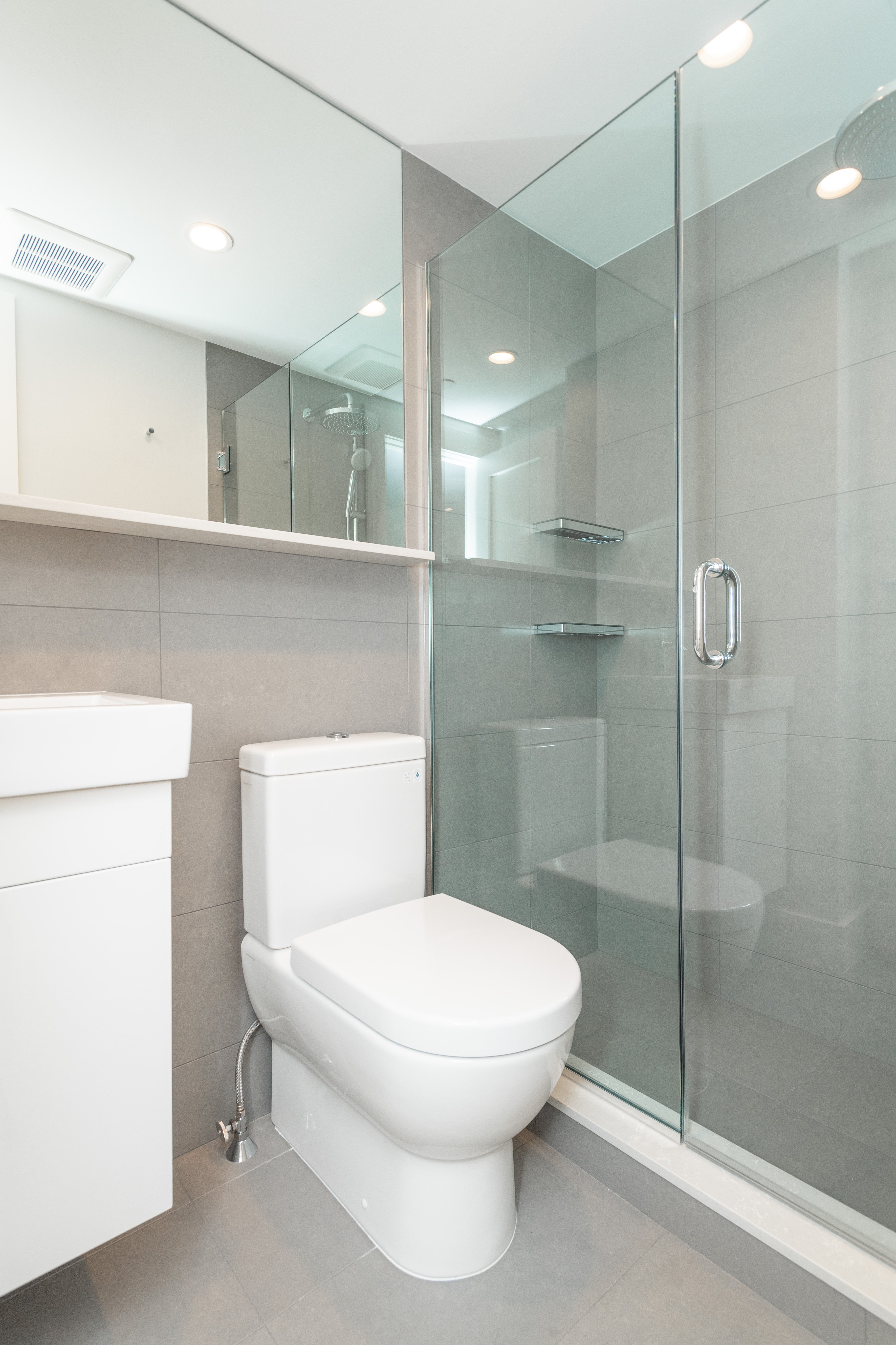 Photos of apartment on Massachusetts Ave.,Boston MA 02118