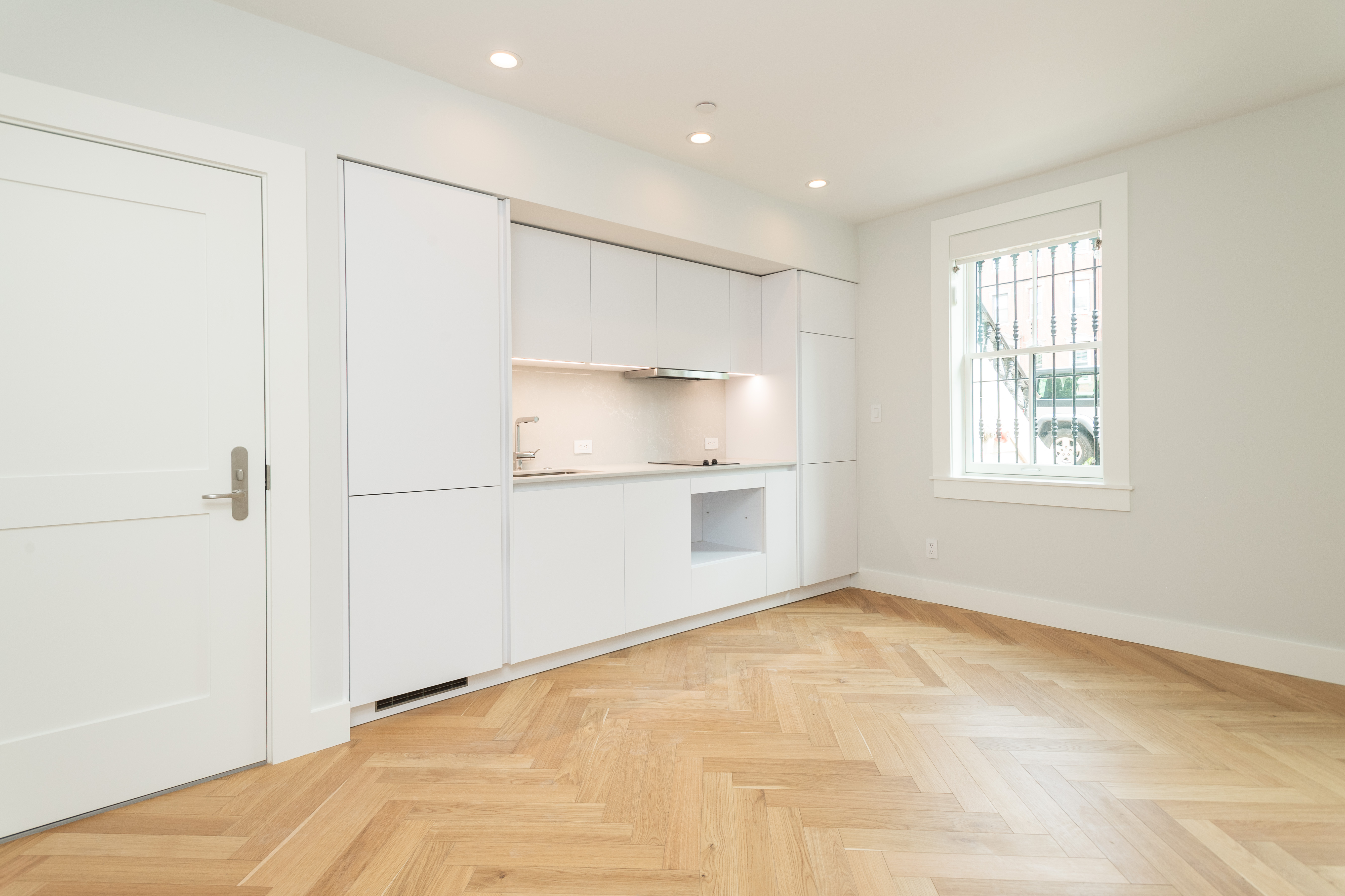 Photos of apartment on Massachusetts Ave.,Boston MA 02118