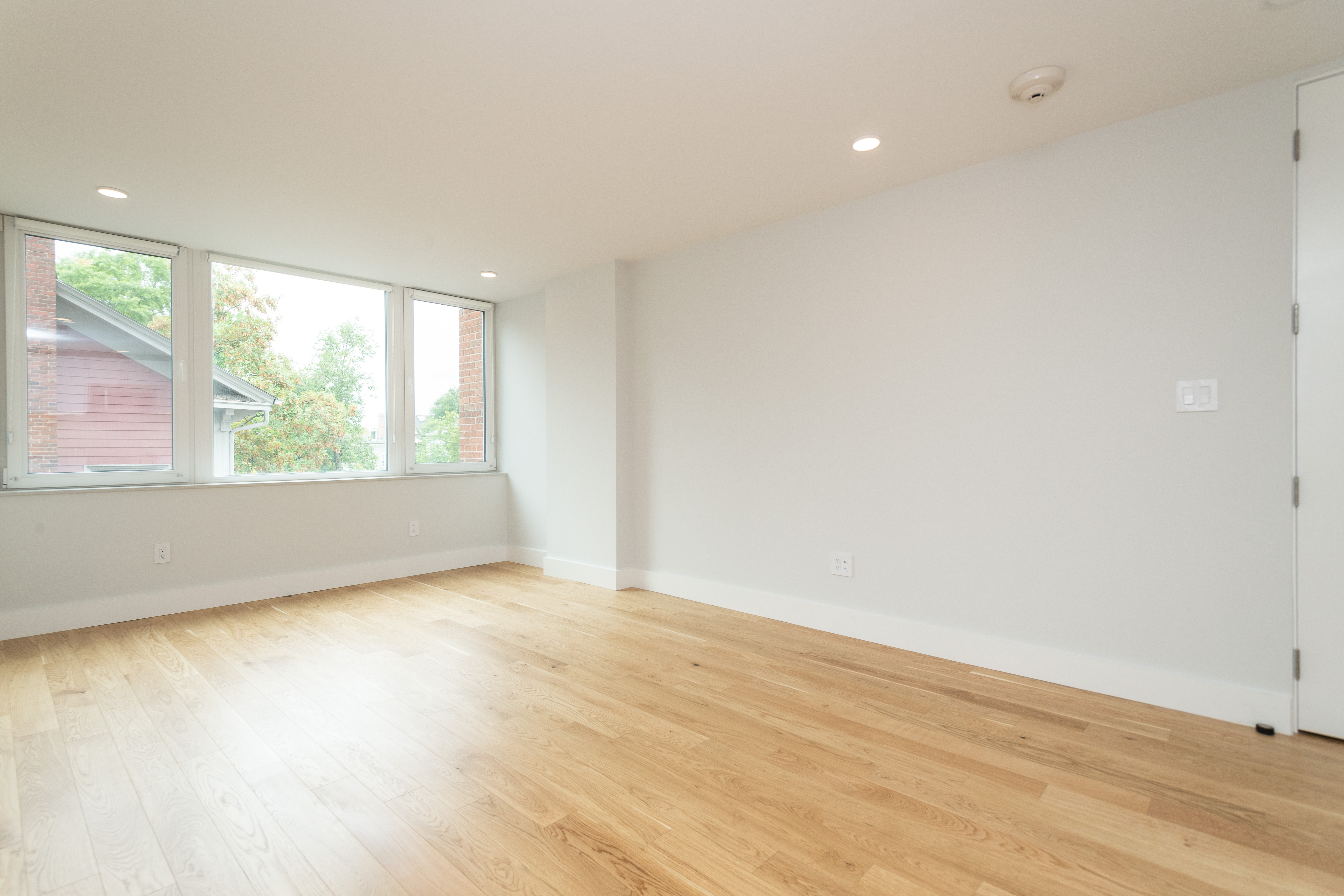 Photos of apartment on Harvard St.,Cambridge MA 02139