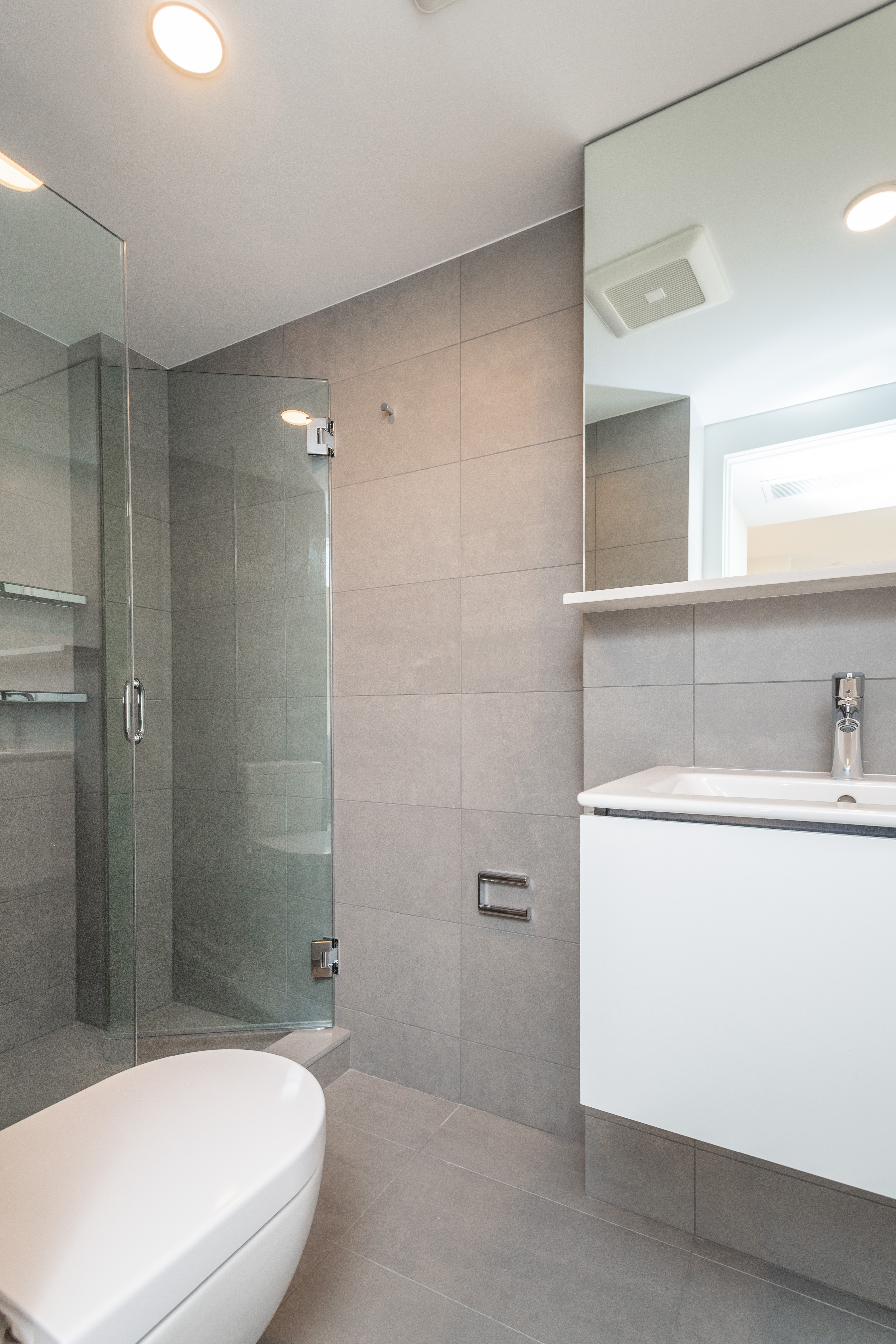 Photos of apartment on Harvard St.,Cambridge MA 02139