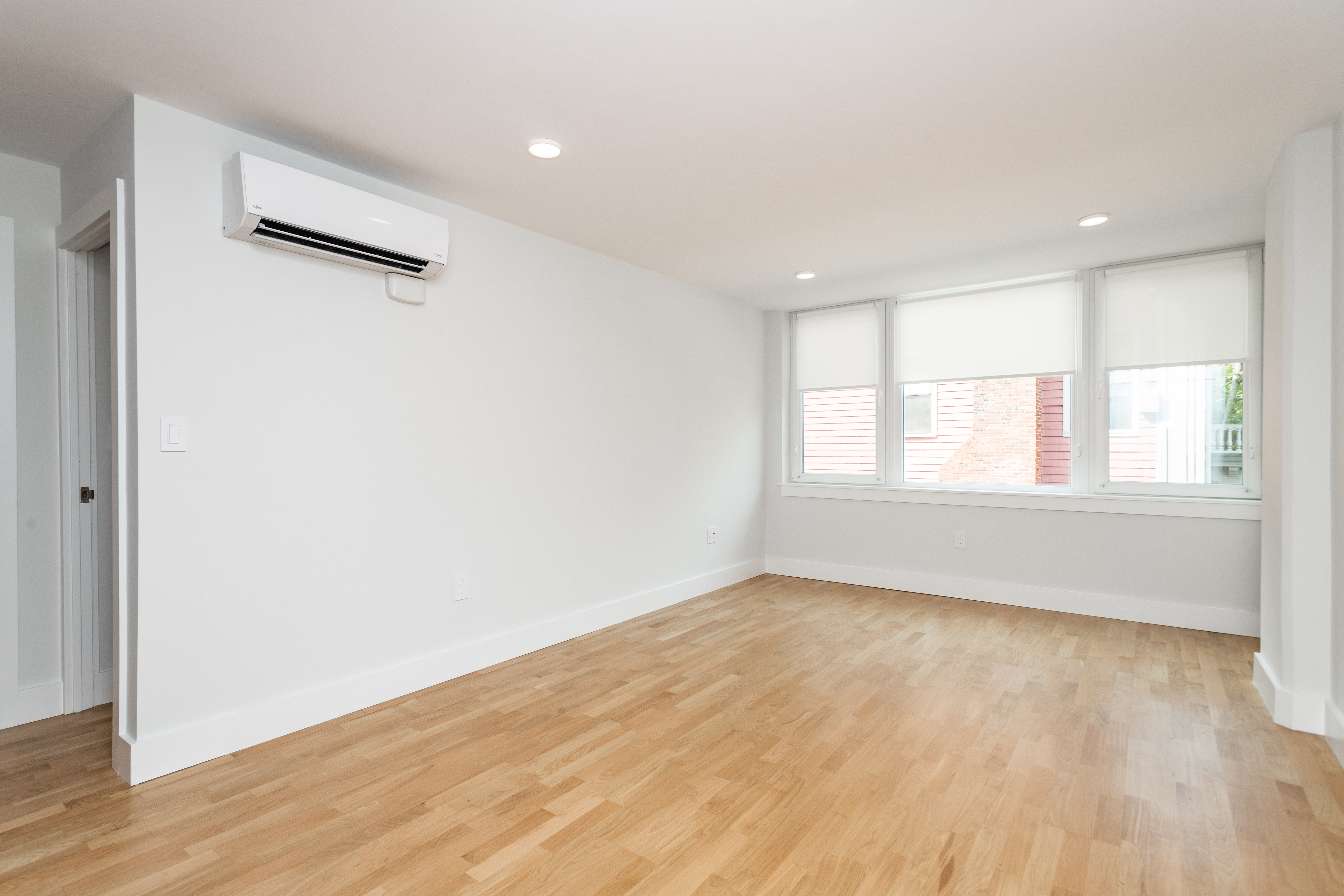 Photos of apartment on Harvard St.,Cambridge MA 02139