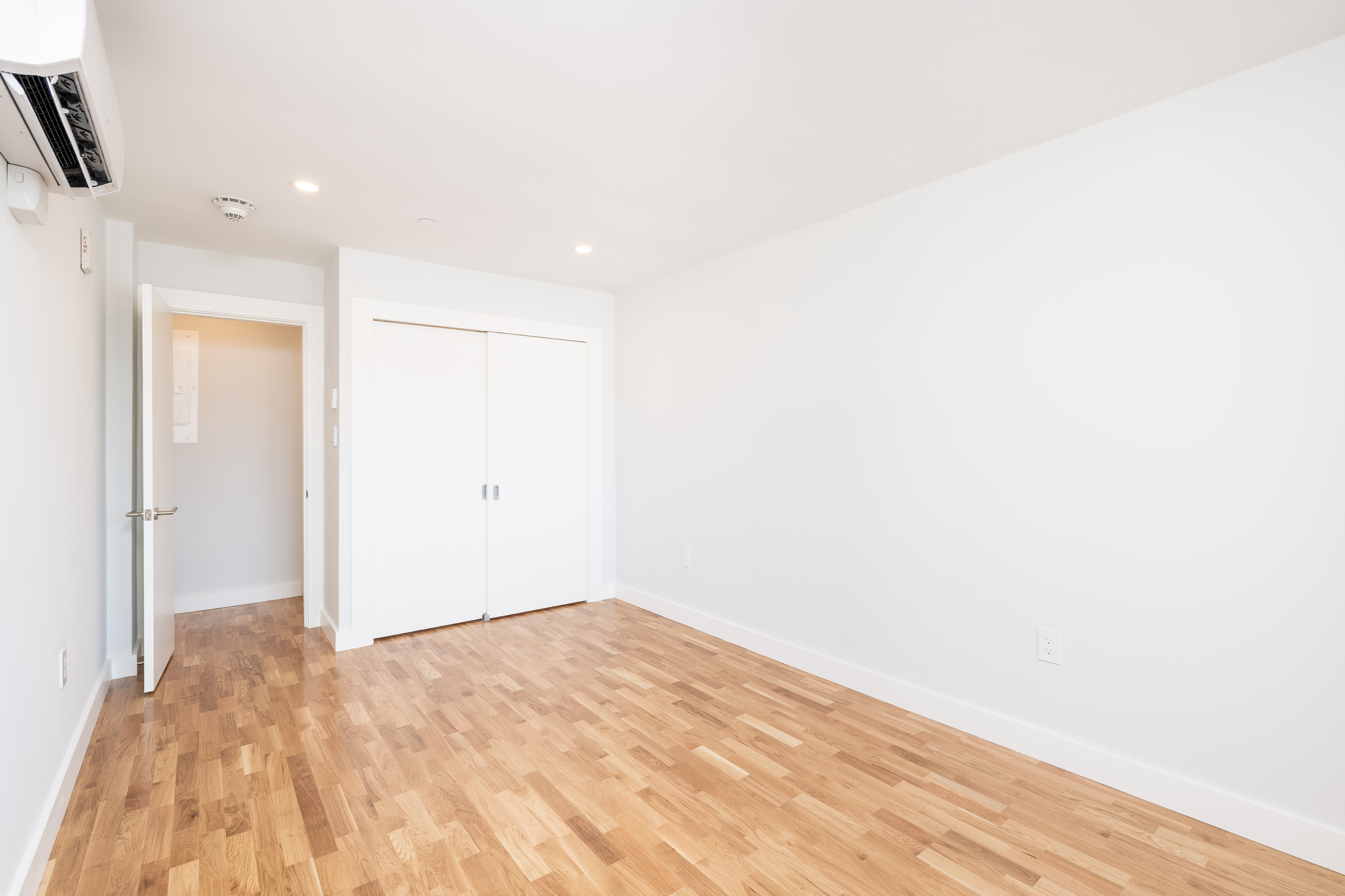 Photos of apartment on Columbia Rd.,Boston MA 02127