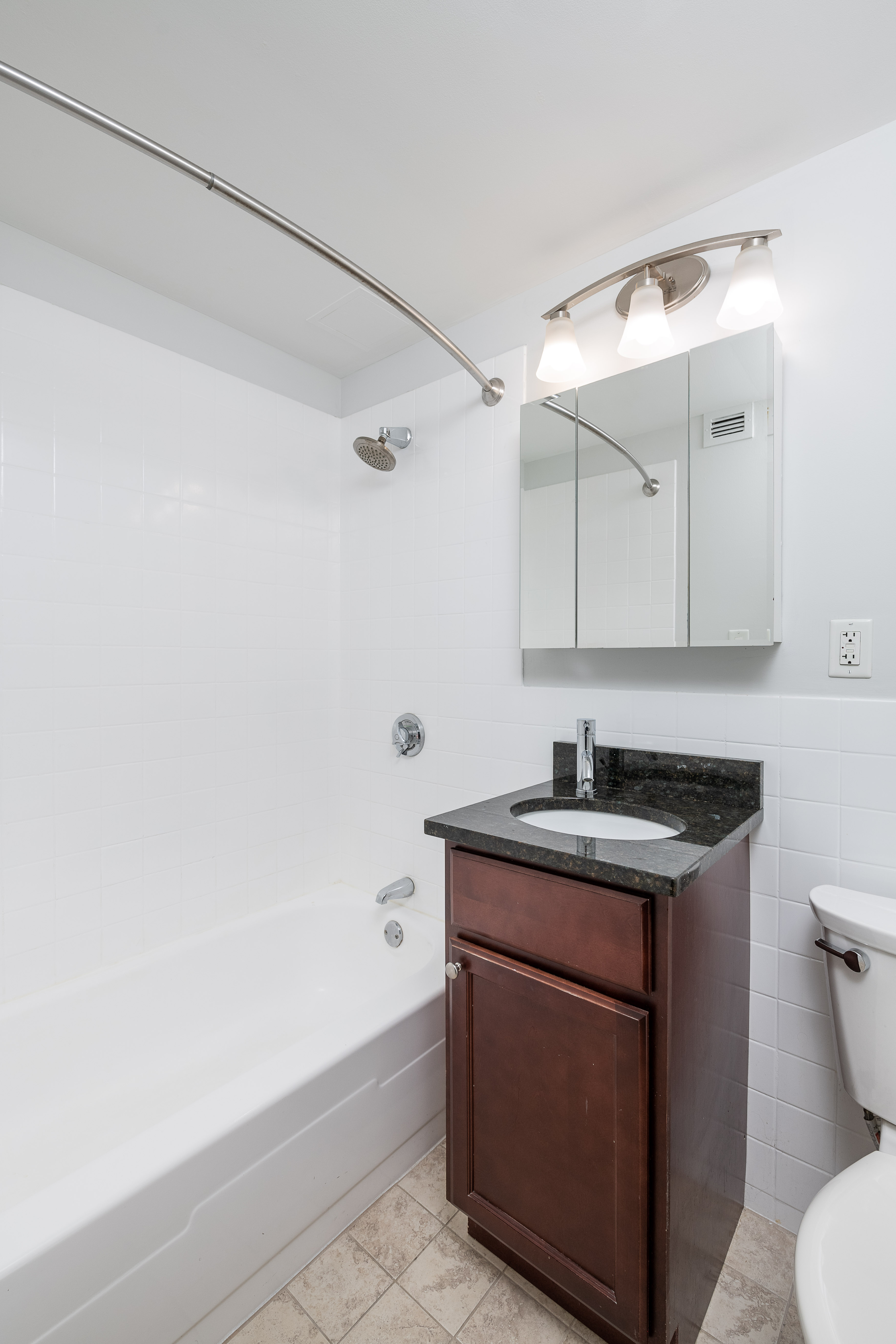 Photos of apartment on Columbia Rd.,Boston MA 02127