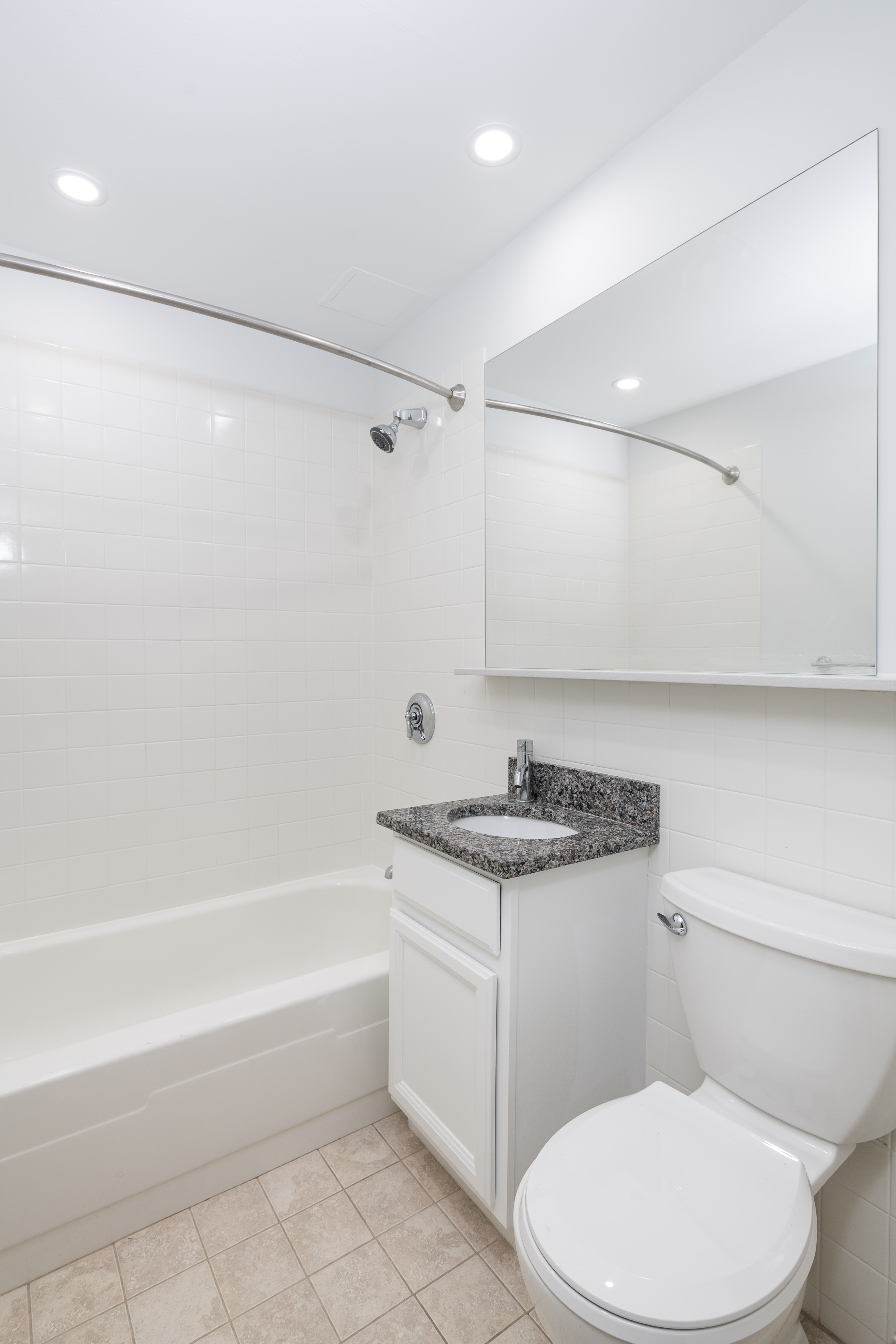 Photos of apartment on Columbia Rd.,Boston MA 02127