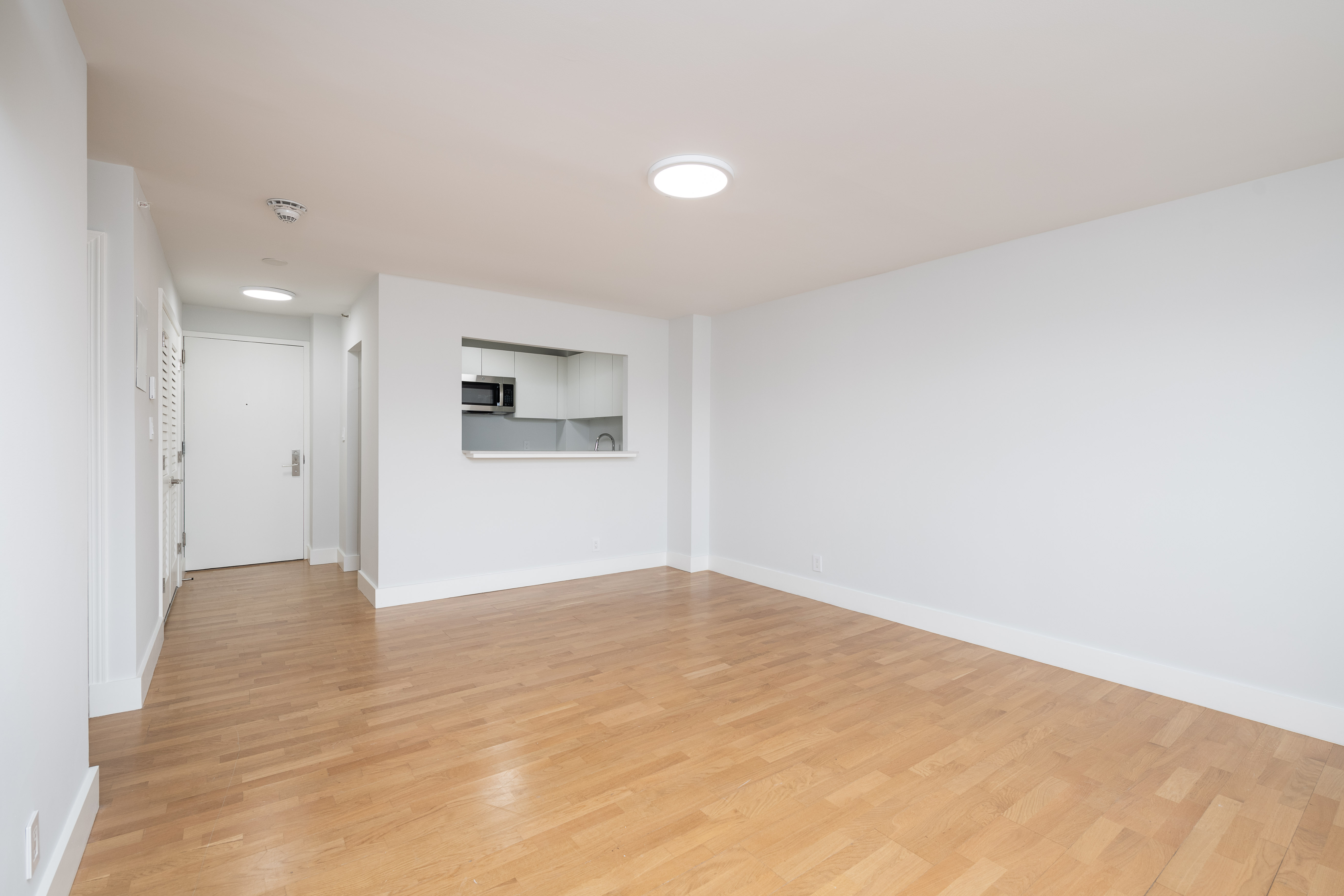 Photos of apartment on Columbia Rd.,Boston MA 02127