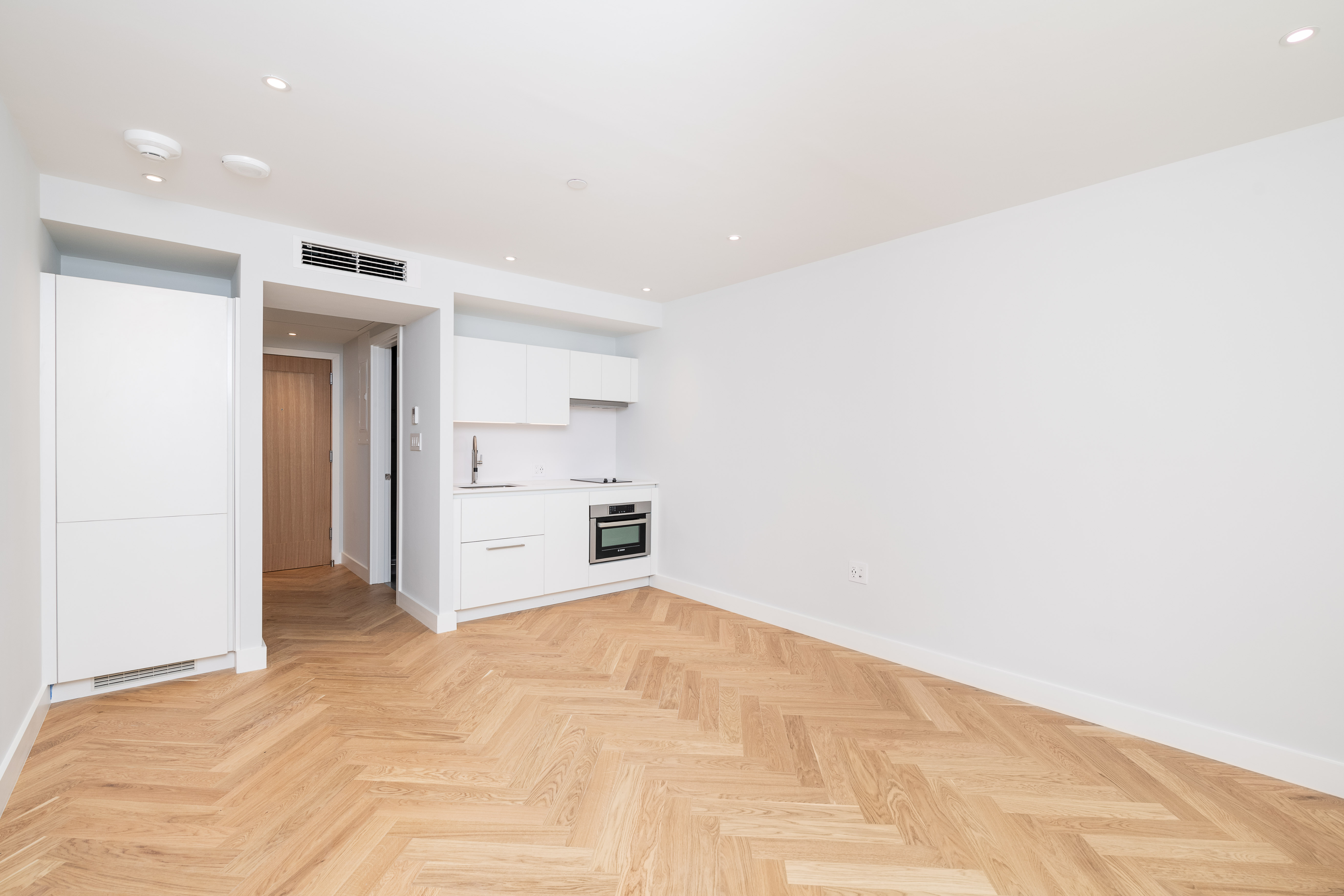 Photos of apartment on Washington St.,Boston MA 02116