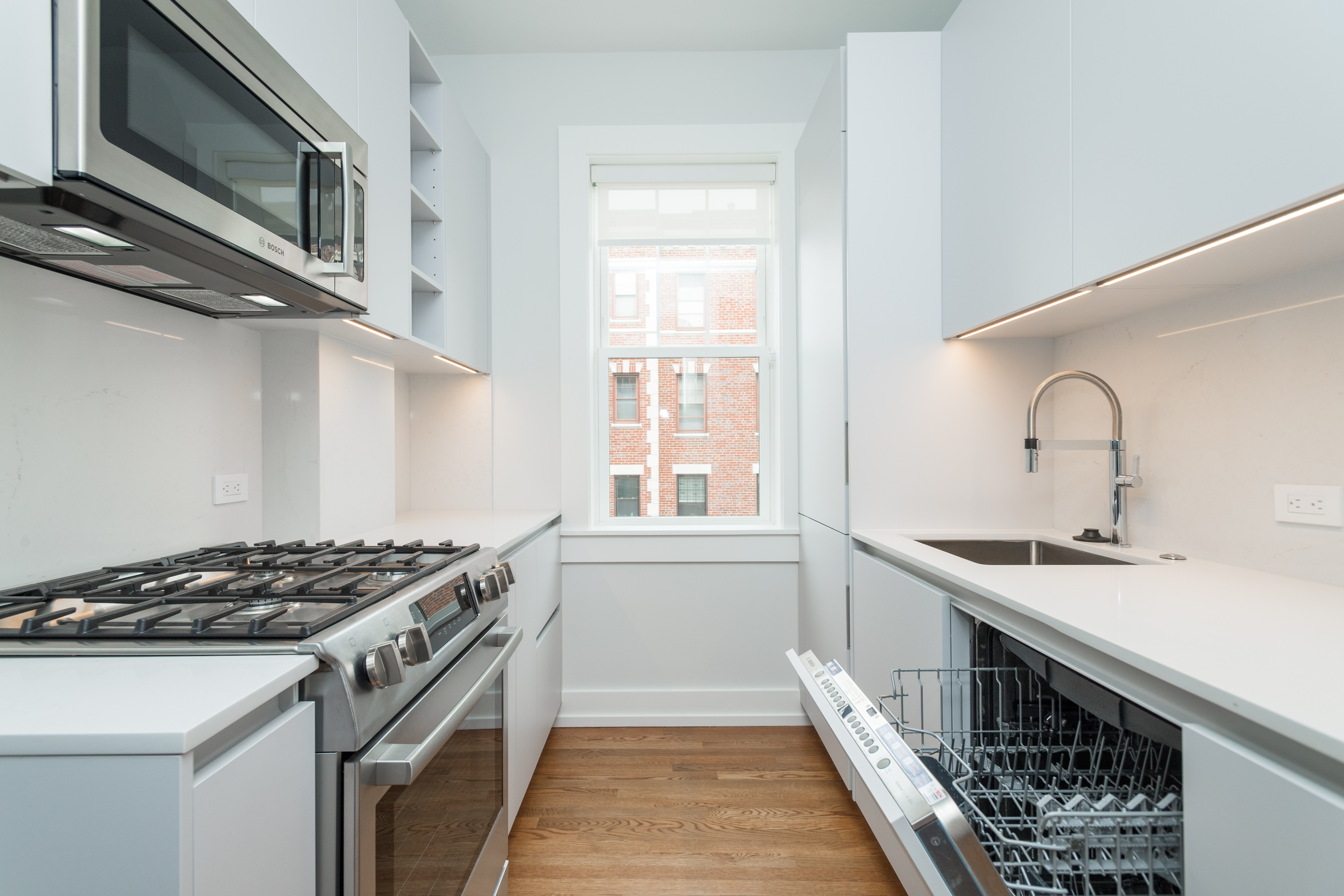 Photos of apartment on Oxford St.,Cambridge MA 02140