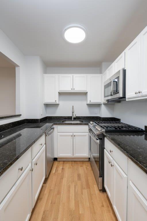 Photos of apartment on East 6th,Boston MA 02127