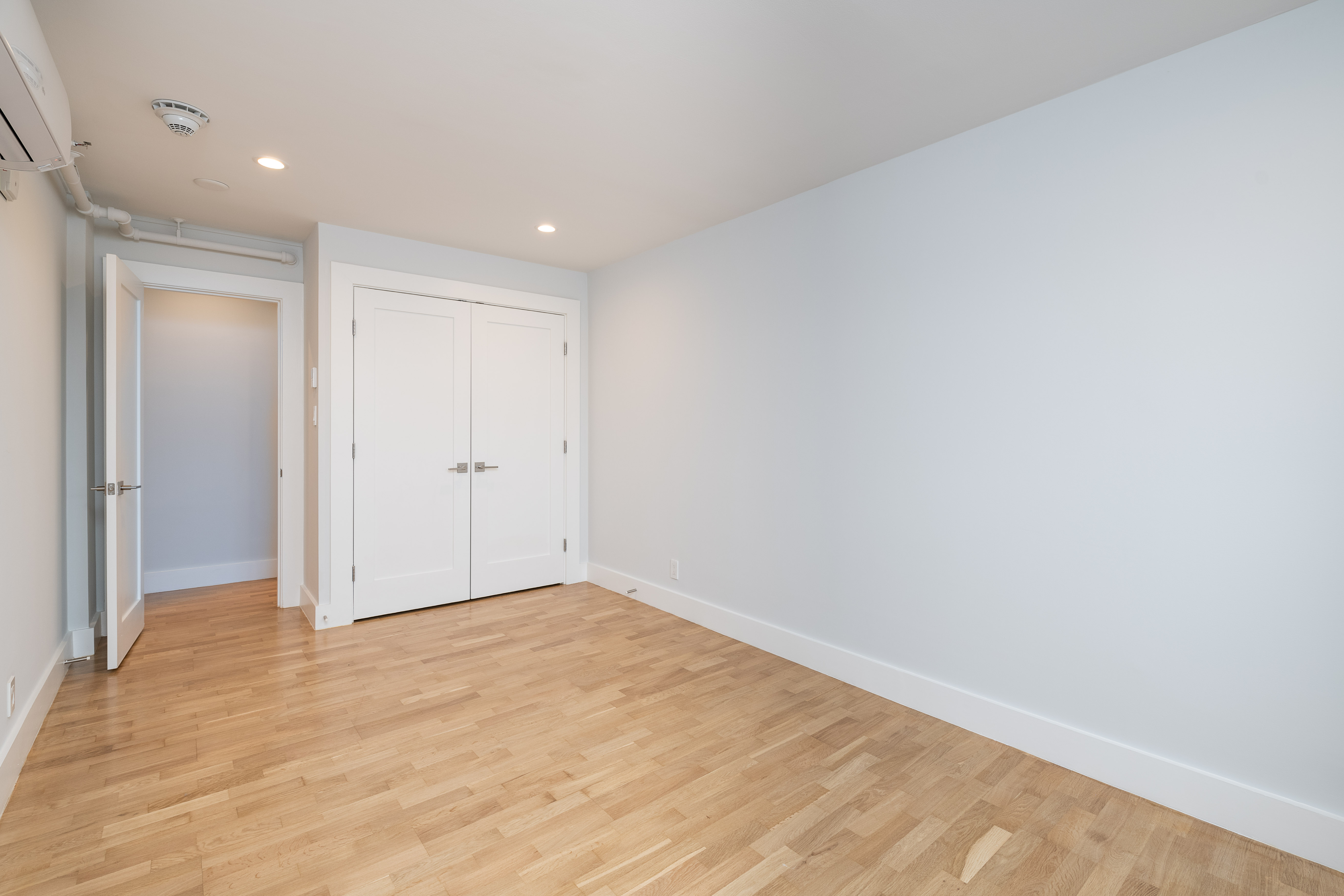 Photos of apartment on Columbia Rd.,Boston MA 02127