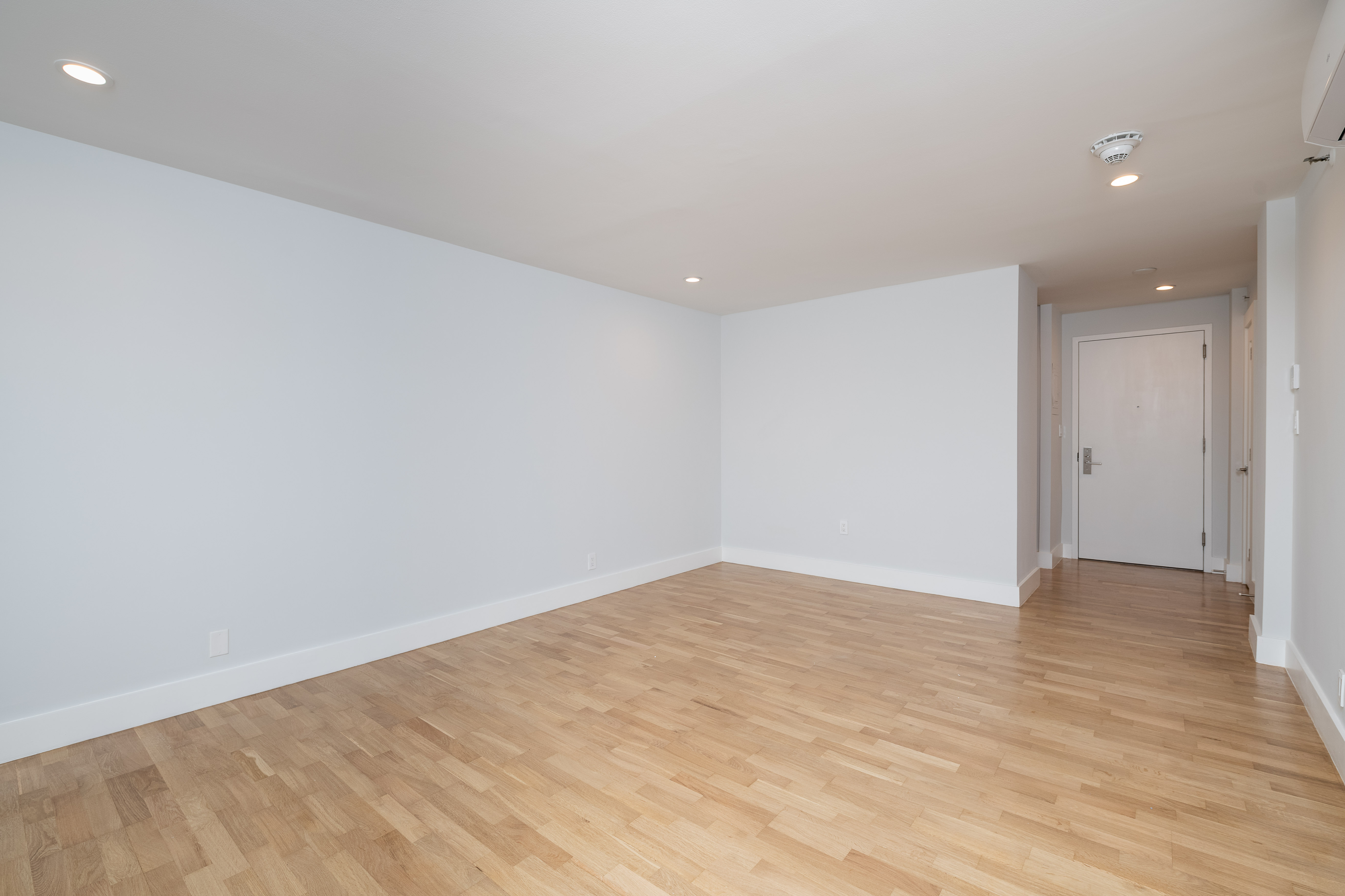 Photos of apartment on Columbia Rd.,Boston MA 02127