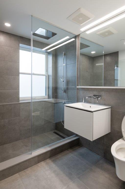 Photos of apartment on Commonwealth Ave.,Boston MA 02116