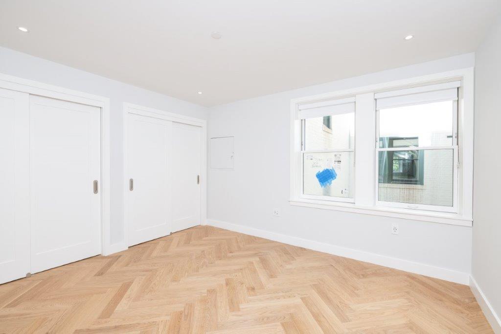 Photos of apartment on Commonwealth Ave.,Boston MA 02116