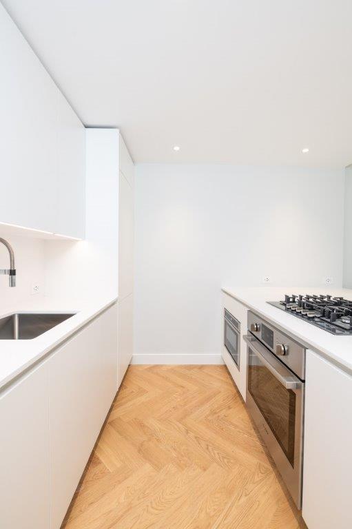 Photos of apartment on Commonwealth Ave.,Boston MA 02116
