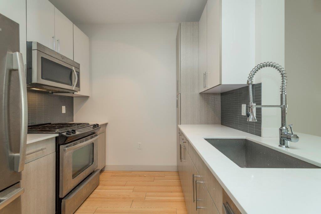 Pictures of  property for rent on D St., Boston, MA 02127