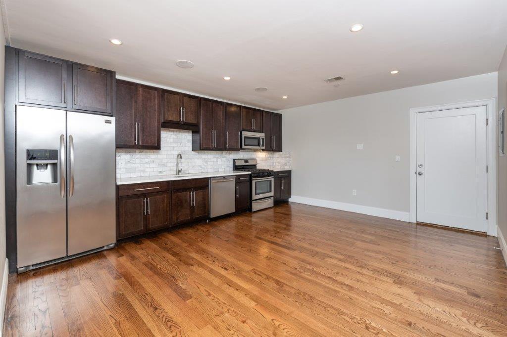 Pictures of  property for rent on D St., Boston, MA 02127