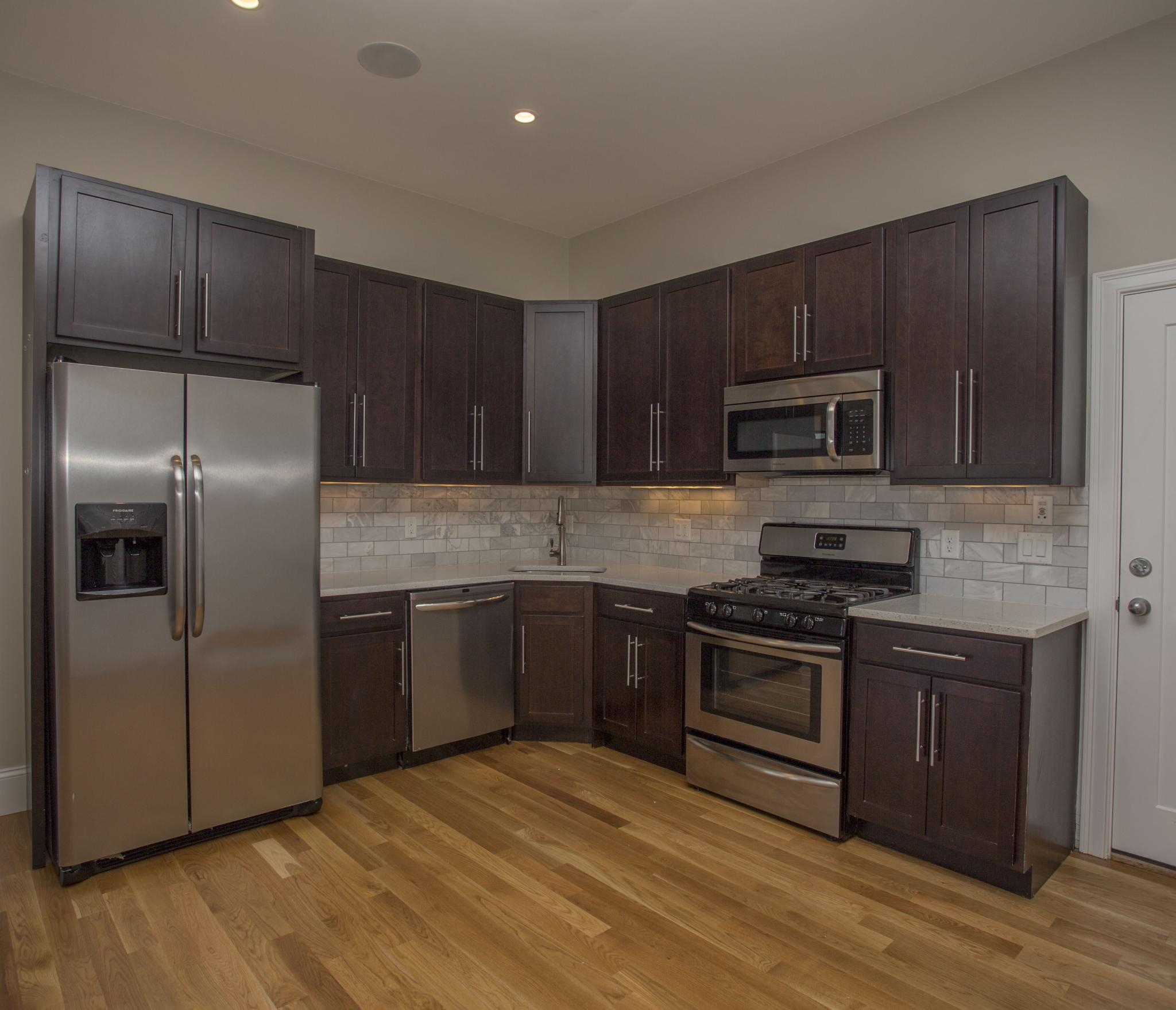 339 D St, South Boston