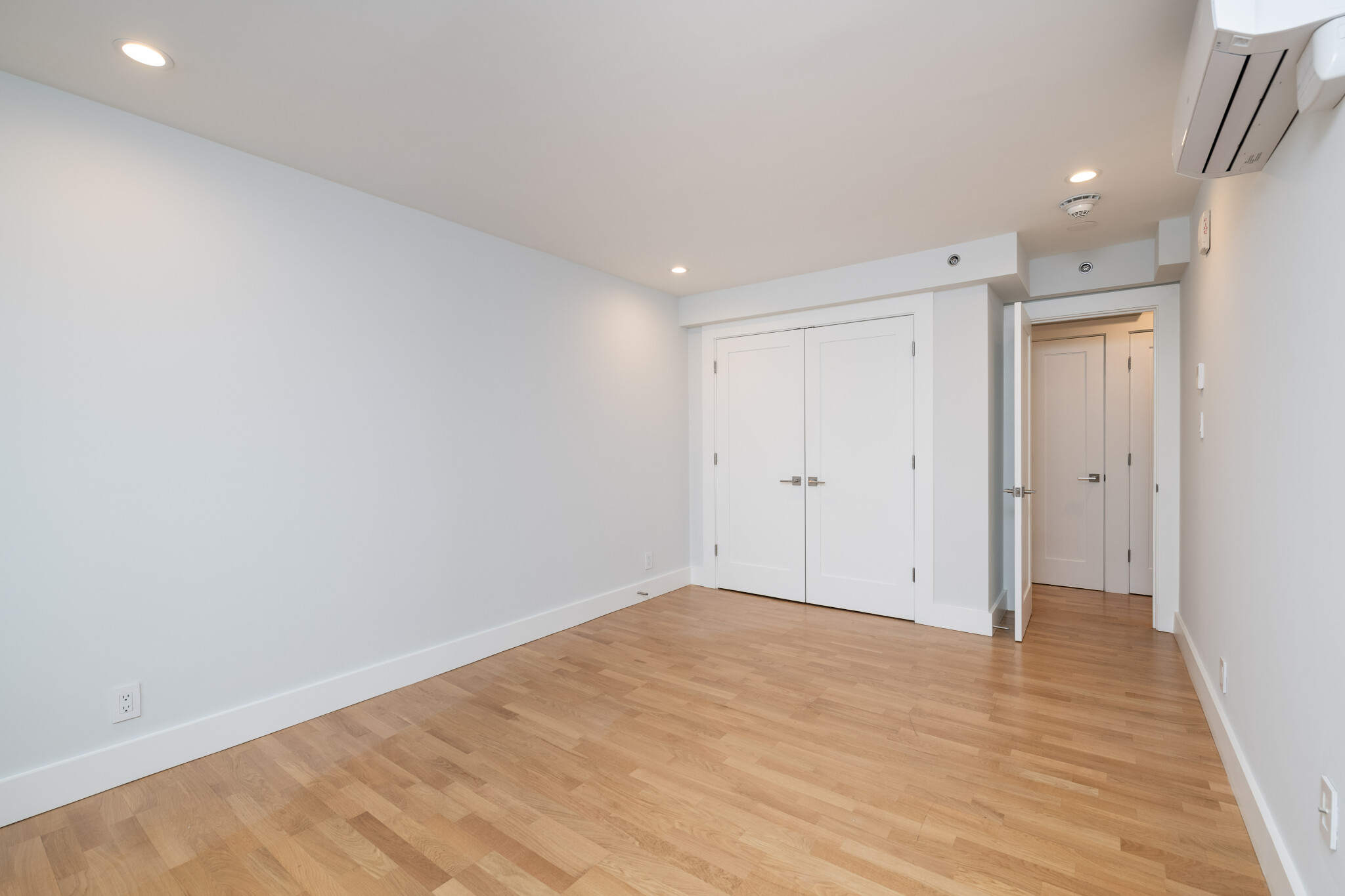 1410 Columbia Rd, South Boston