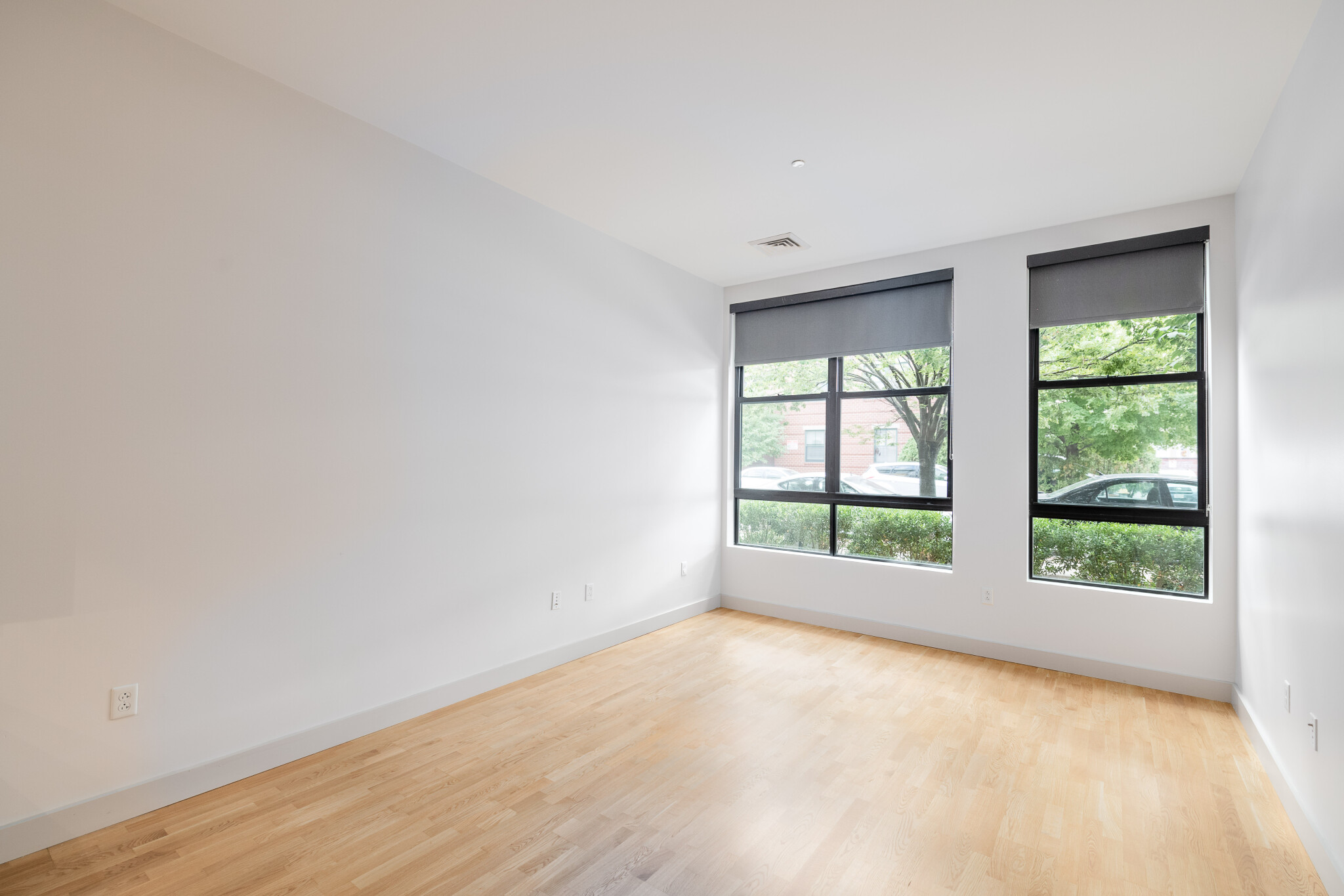 320 D St, South Boston