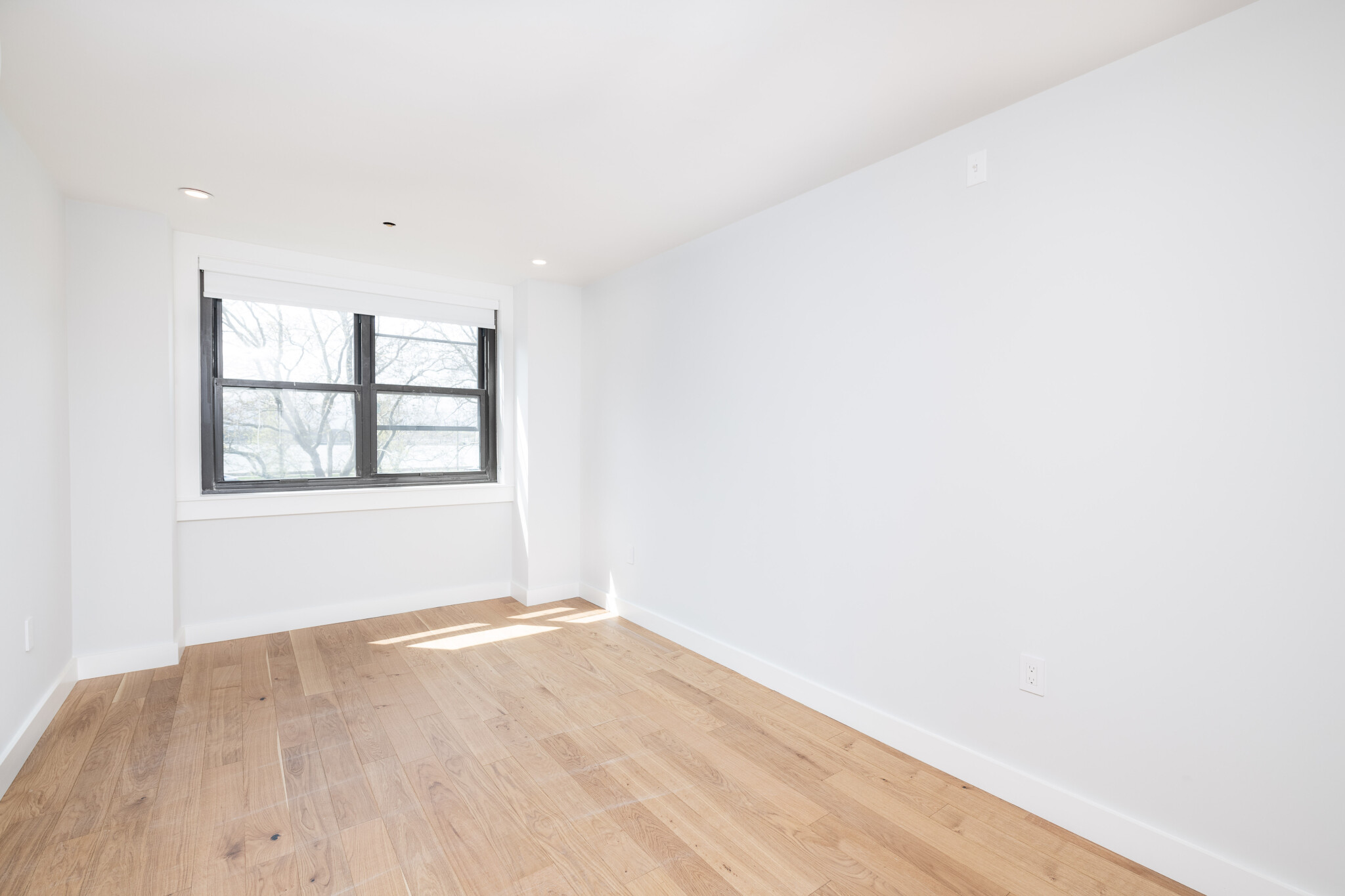 1410 Columbia Rd, South Boston