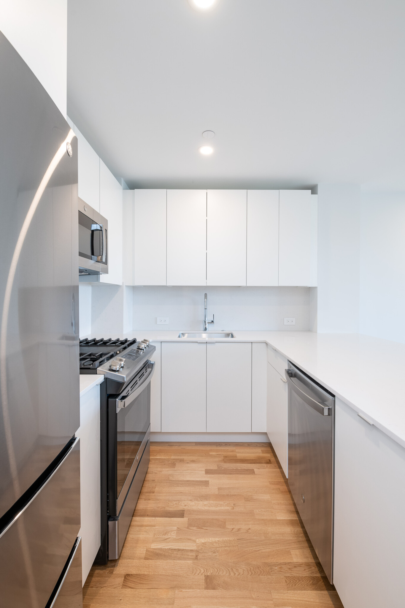 1410.17 Columbia Rd, South Boston