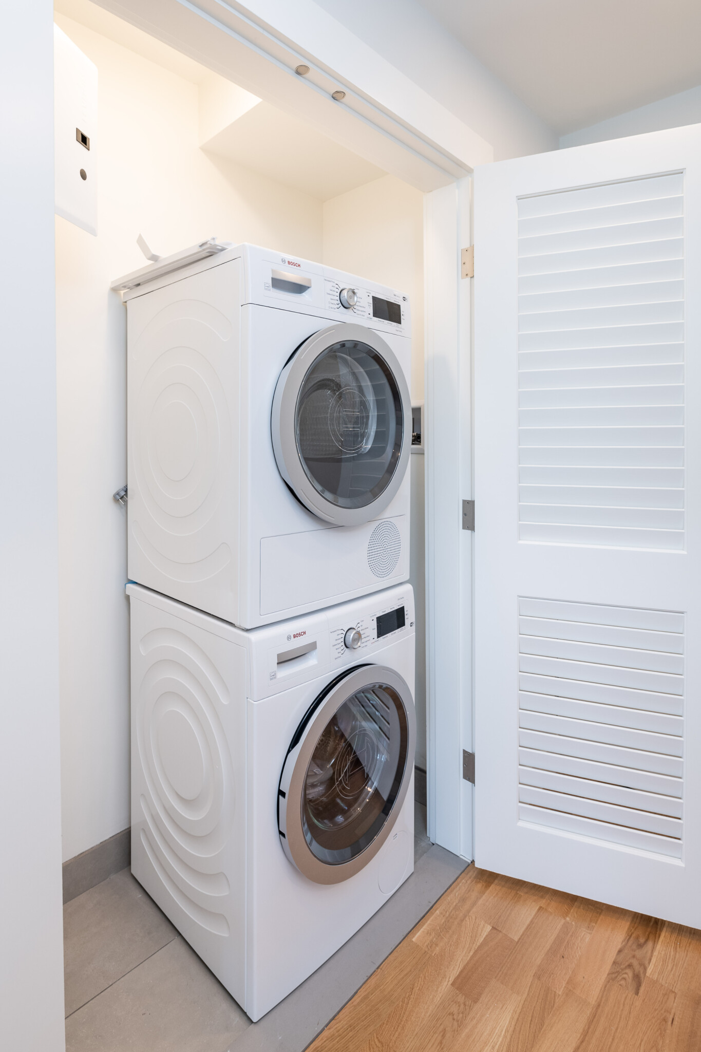 1410.17 Columbia Rd, South Boston