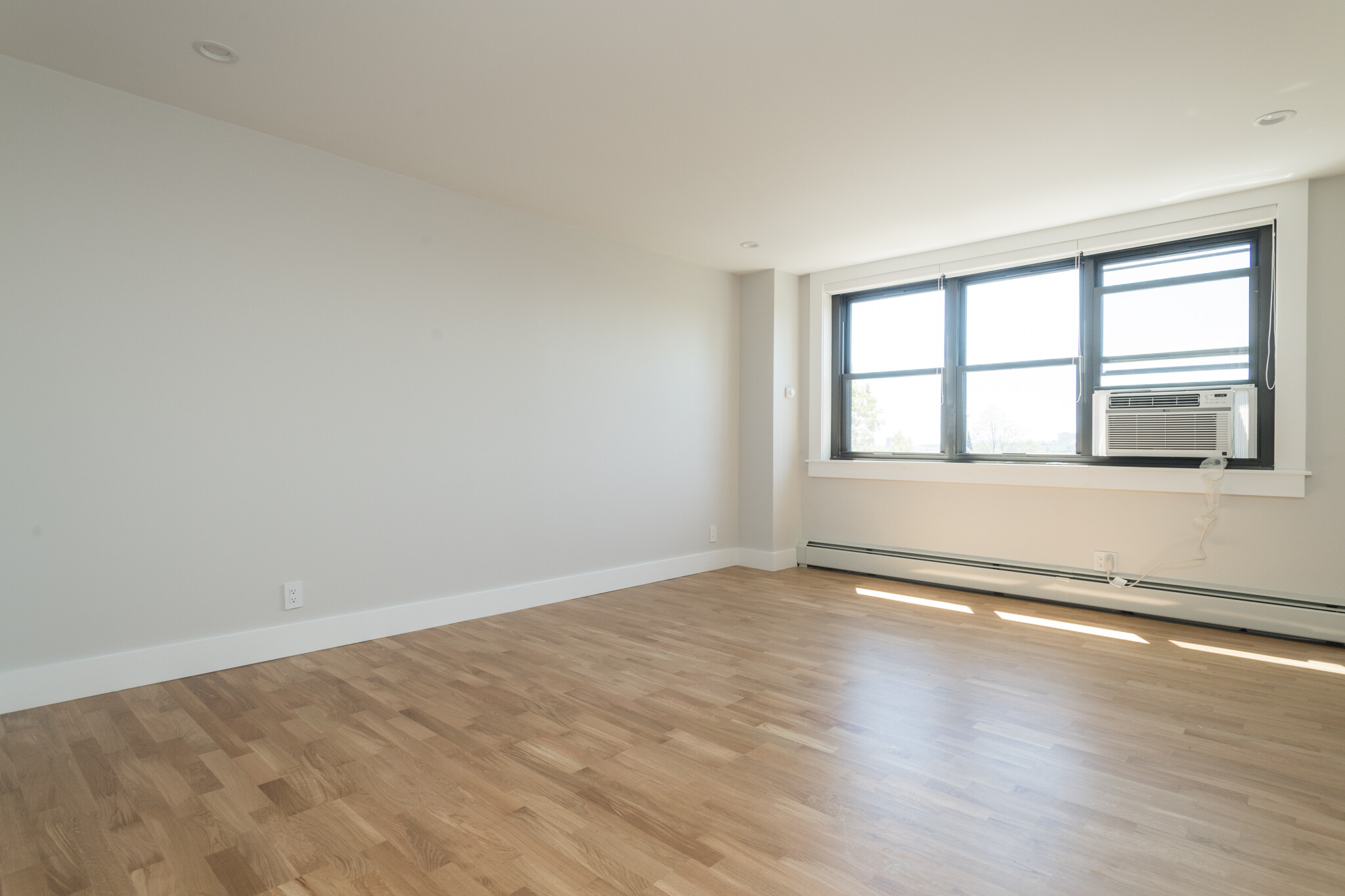 Photos of apartment on Columbia Rd.,Boston MA 02127