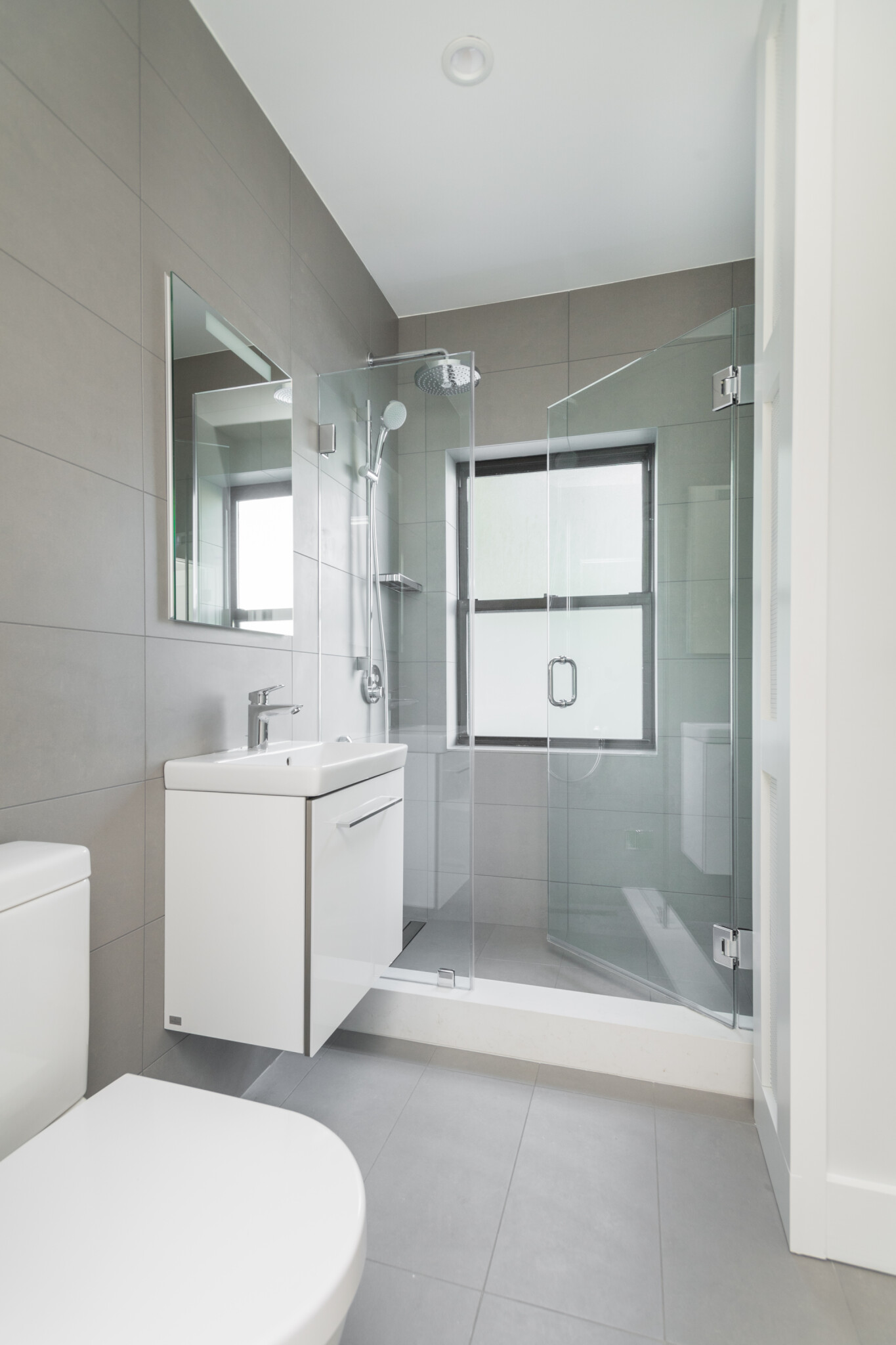 123 Highland Ave, Winter Hill