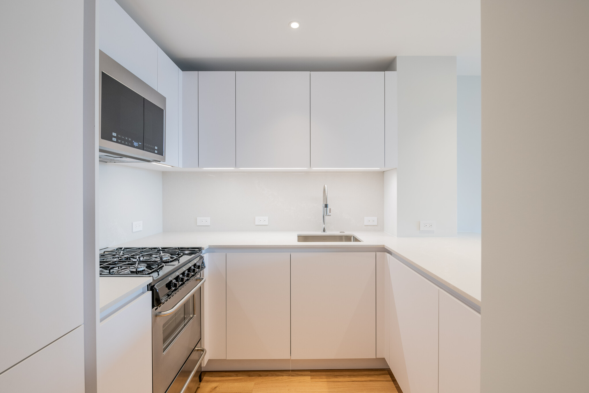 Photos of apartment on Columbia Rd.,Boston MA 02127