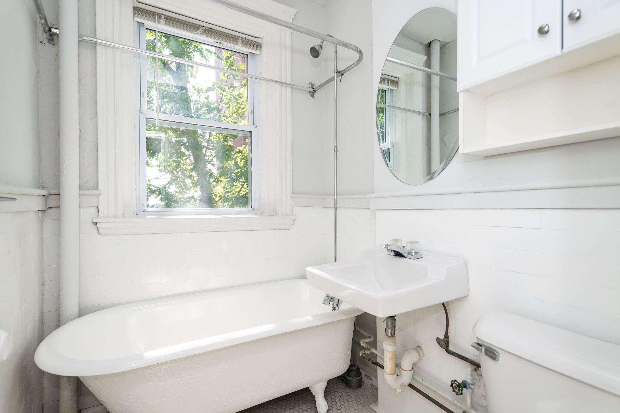 Photos of apartment on Worthington St.,Boston MA 02120