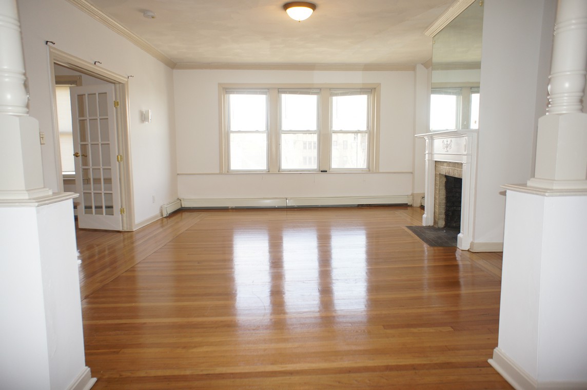 1661 Commonwealth Ave, Brighton