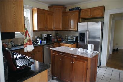 32 Bayard St, Allston