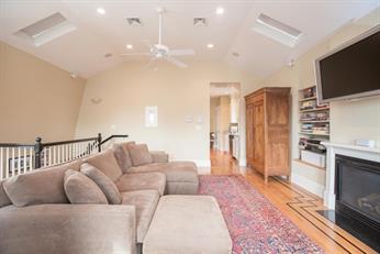 2 bed, 1.5 bath apartment for rent at 588 8th St Unit 3, South Boston — photo 6 of 24