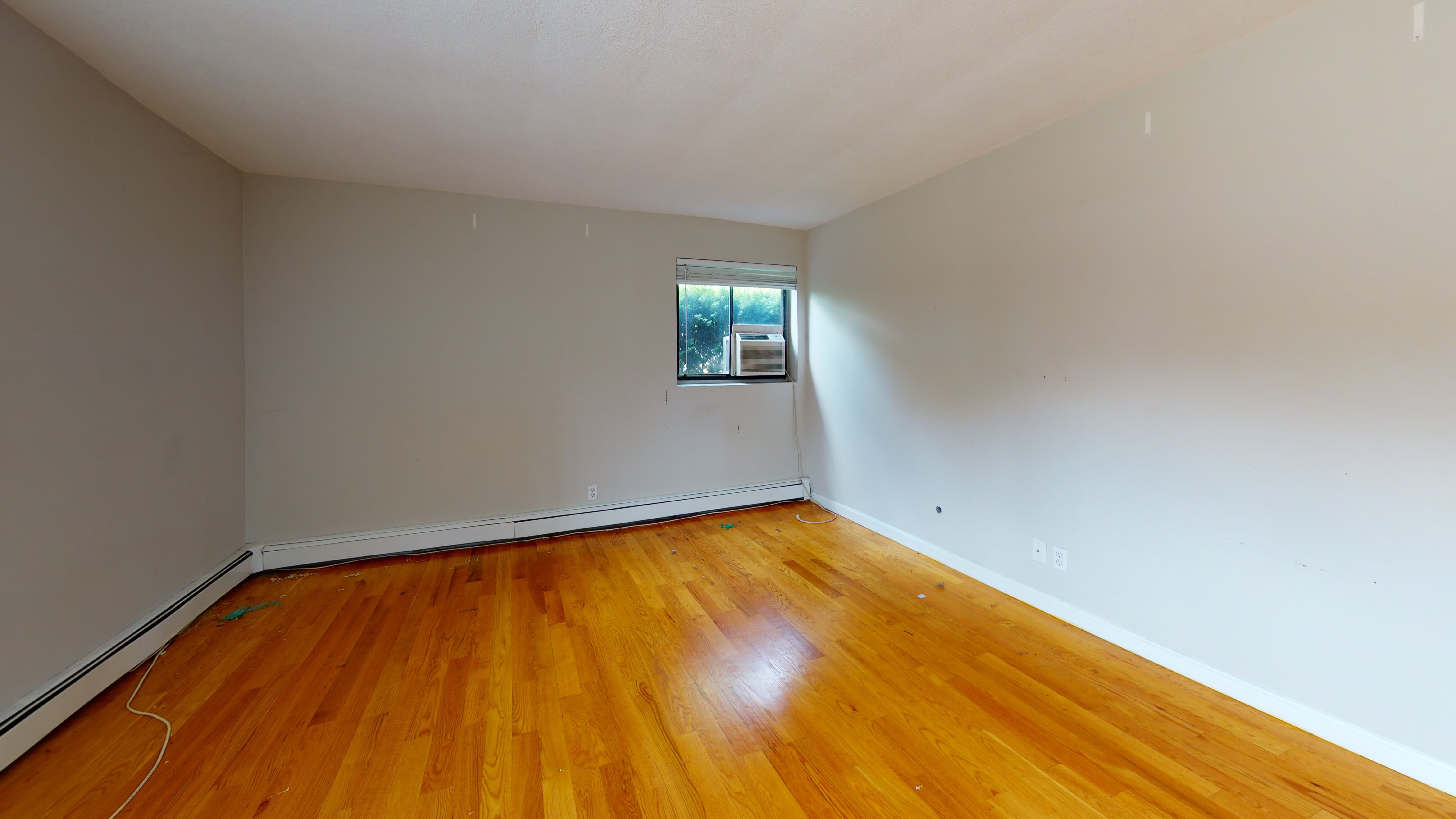 2 bed, 1 bath apartment for rent at 18 Glencoe St Unit 12, Brighton — photo 3 of 8