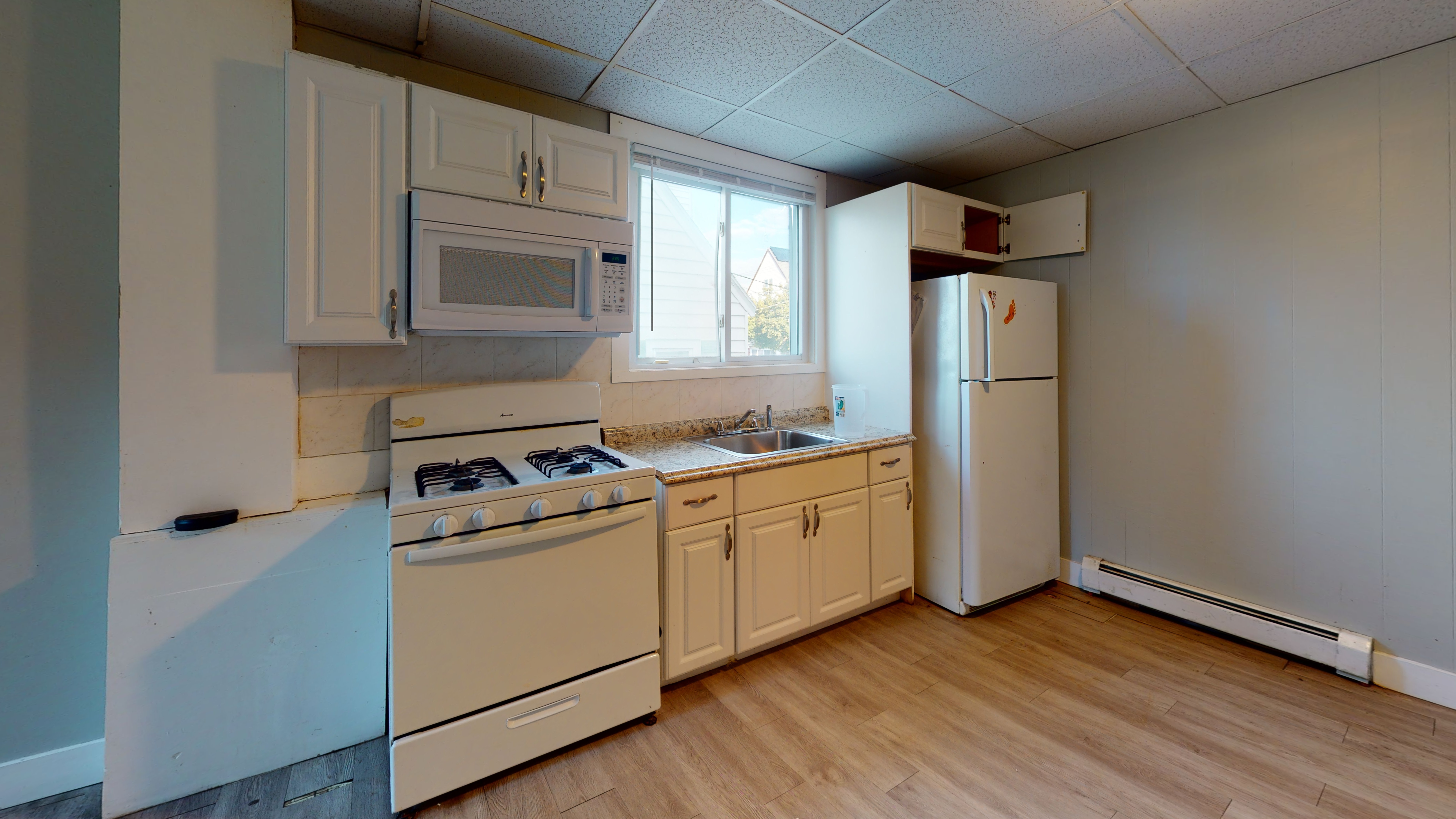 3 bed, 1 bath apartment for rent at 18 Woodward St Unit 1, Everett — photo 7 of 19