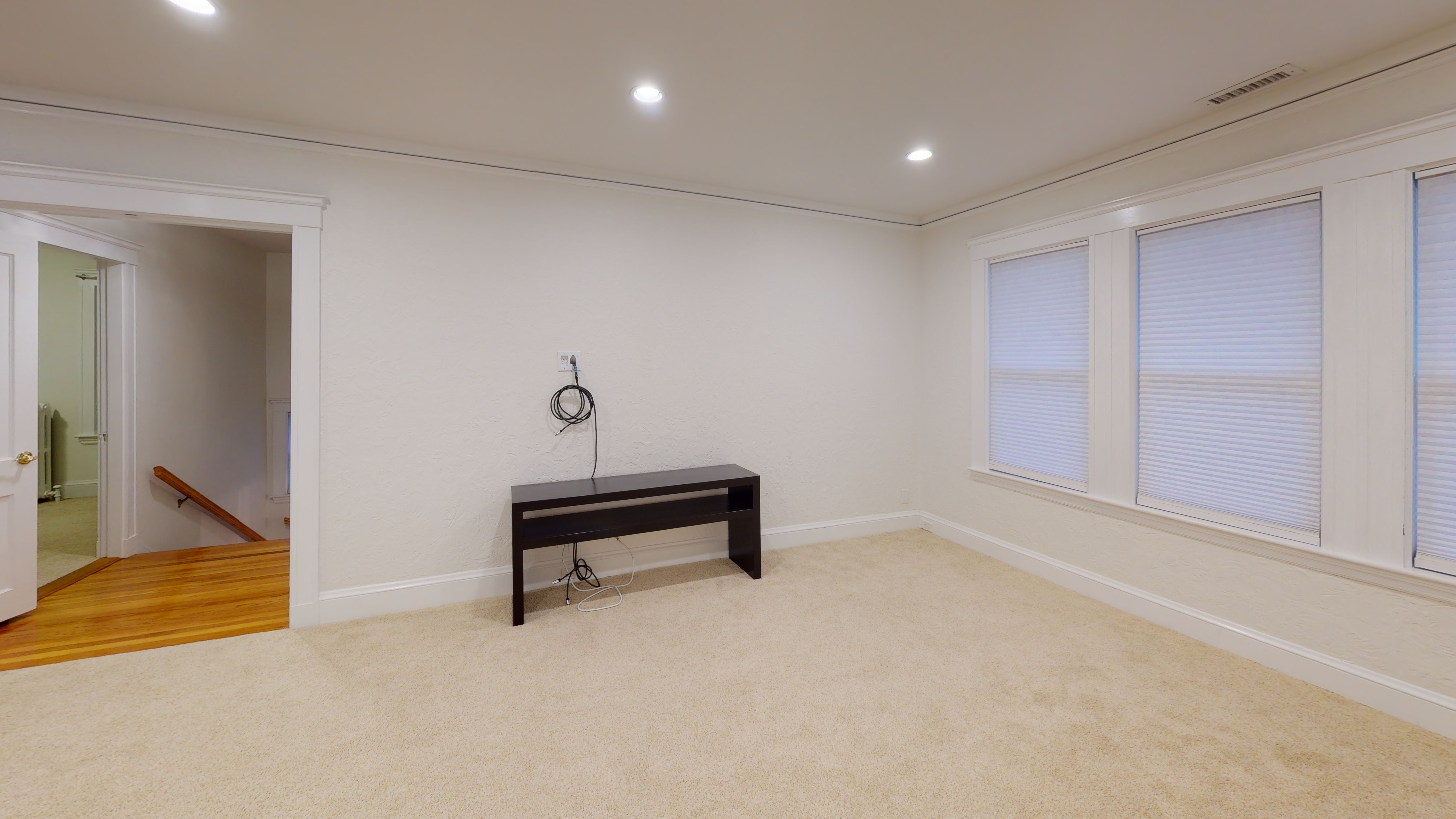 2.5 bed, 1 bath apartment for rent at 60 Greycliff Rd Unit 5, Brighton — photo 6 of 8