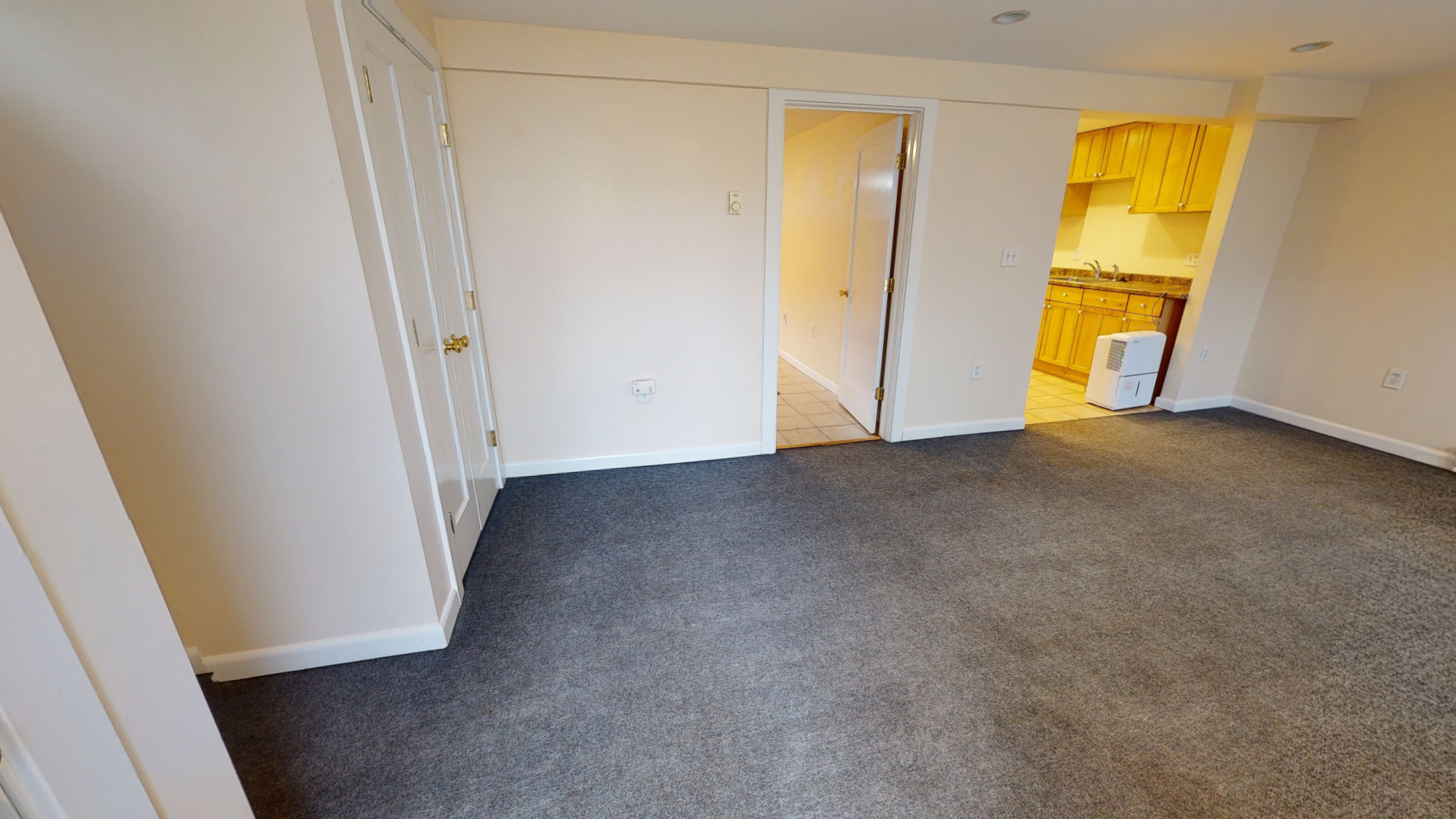 1 bed, 1 bath apartment for rent at 41 May St Unit B1, West Cambridge — photo 2 of 8