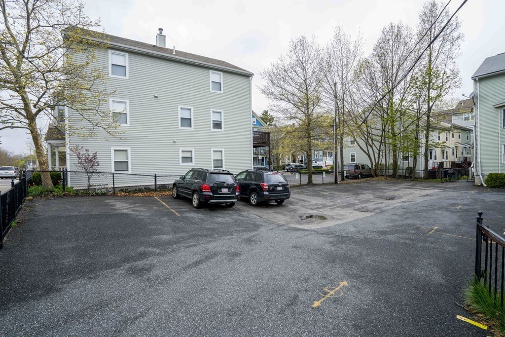 2 bed, 1 bath apartment for rent at 101 Lamartine St Unit 1, Jamaica Plain — photo 9 of 18