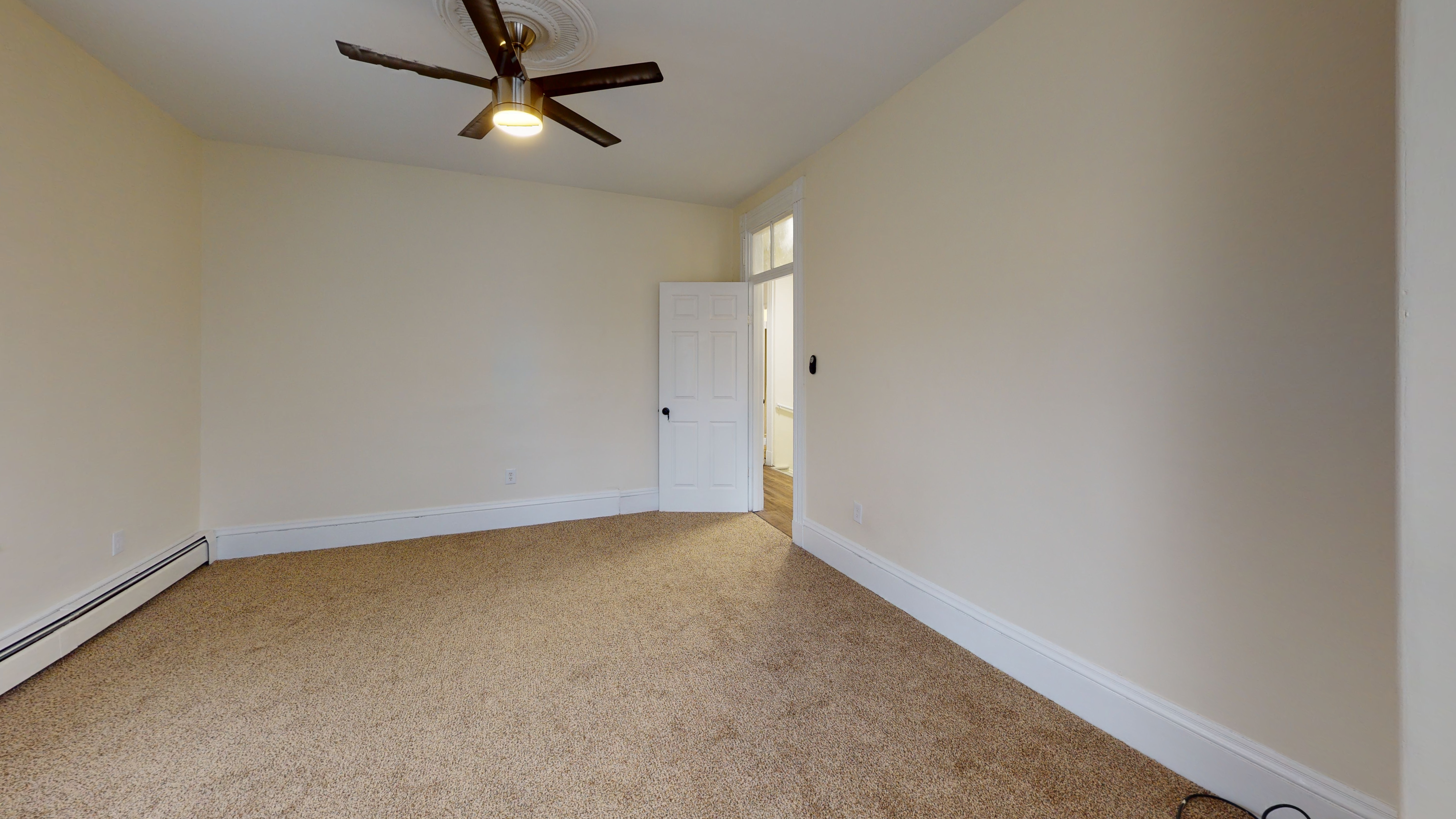 3 bed, 1 bath apartment for rent at 69 Holworthy St Unit 2, West Cambridge — photo 4 of 9