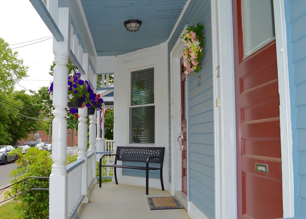 3 bed, 2 bath apartment for rent at 22 Thomas St Unit 2, Jamaica Plain — photo 11 of 13