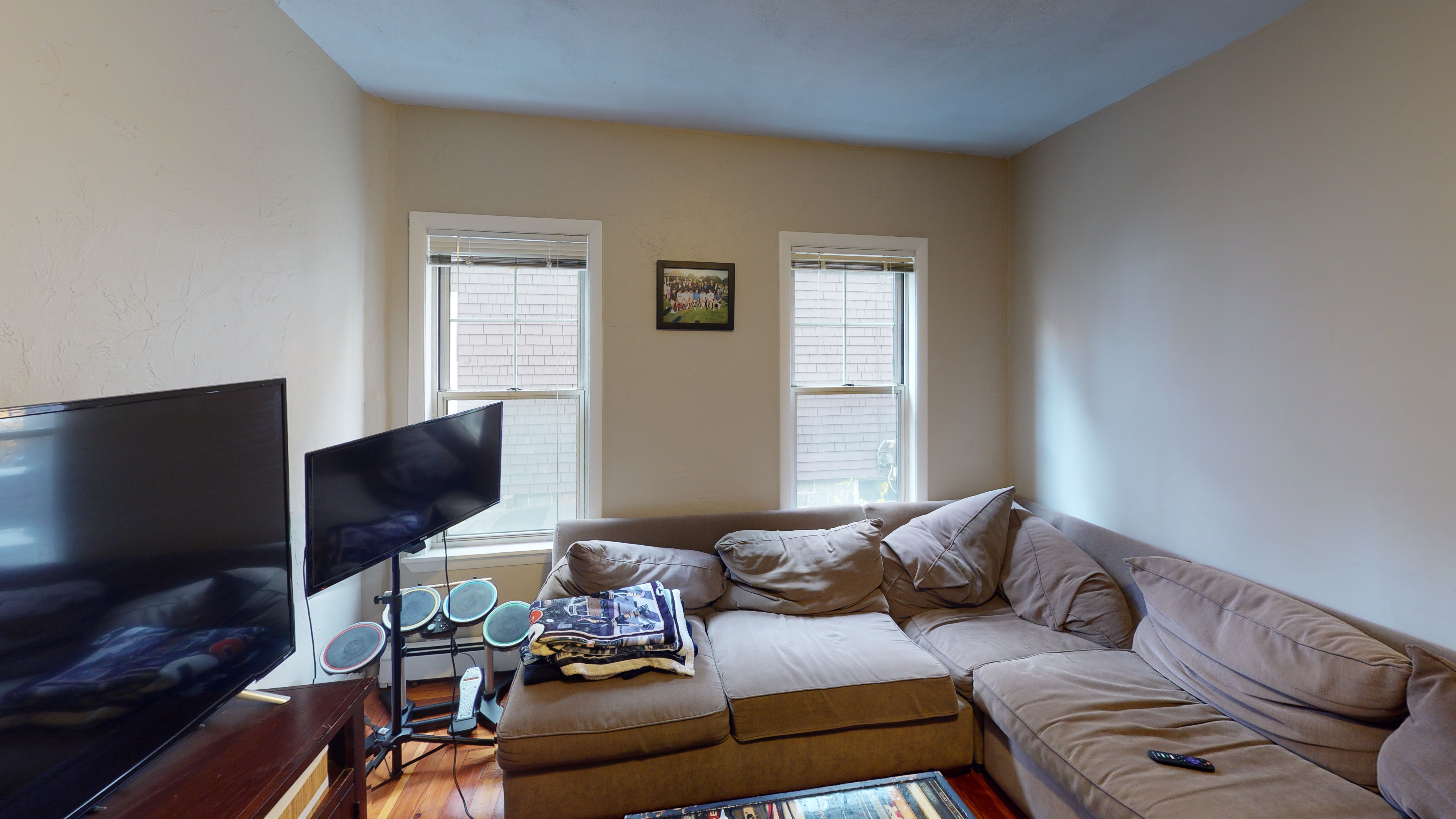 111 Highland Rd, Ball Square