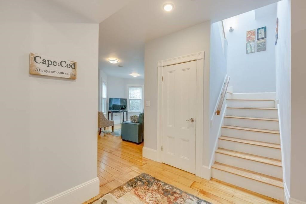 22 Thomas St, Jamaica Plain