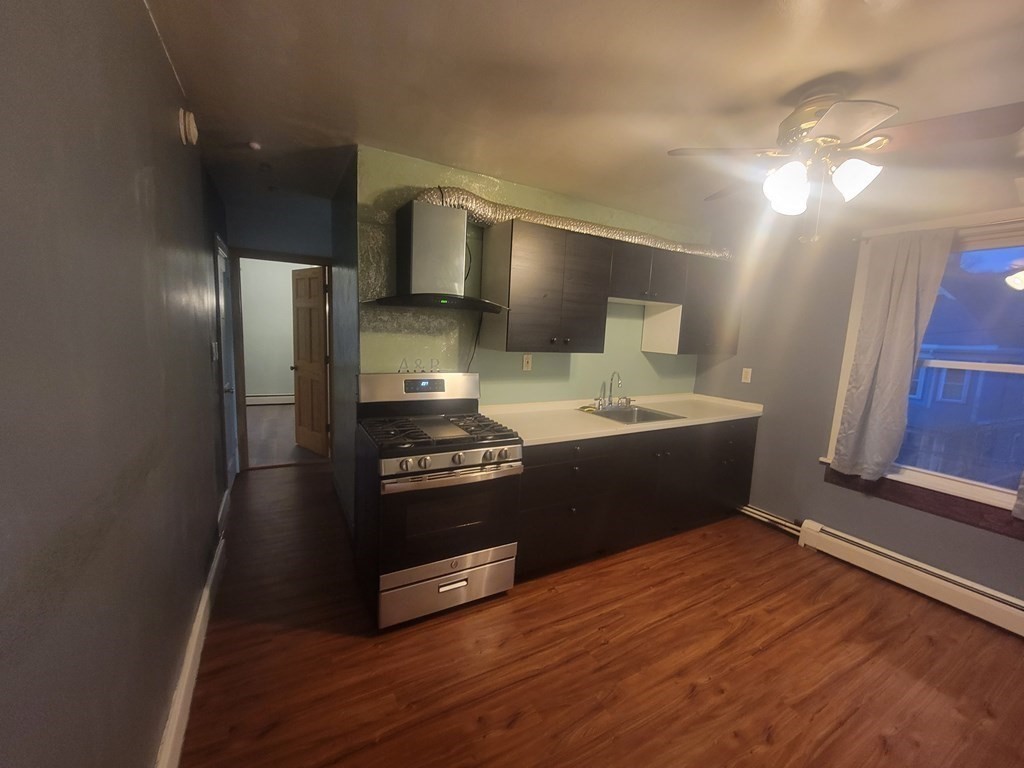 20 22 Holmes St, Malden