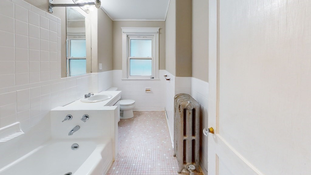 20 Upcrest Rd, Brighton