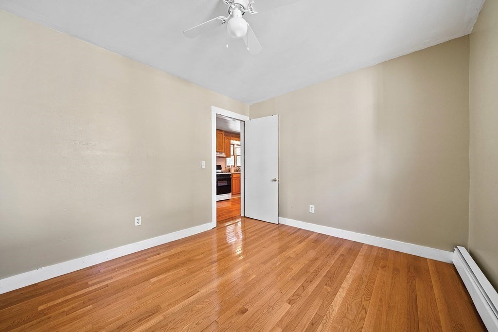 395 Lexington St, Newton