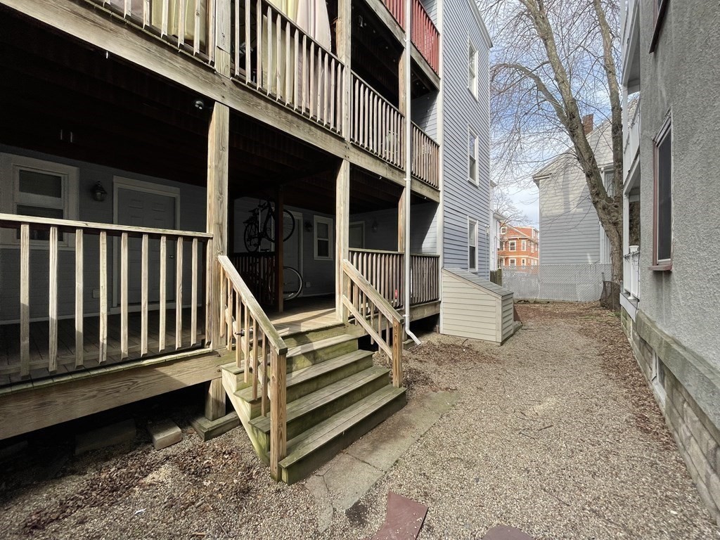 360 Washington St, Ward Two