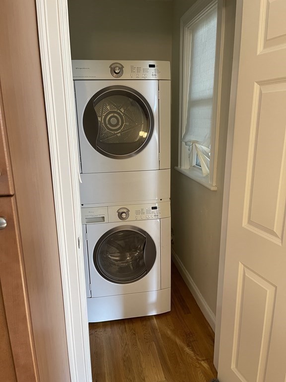 360 Washington St, Ward Two