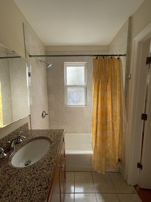 360 Washington St, Ward Two