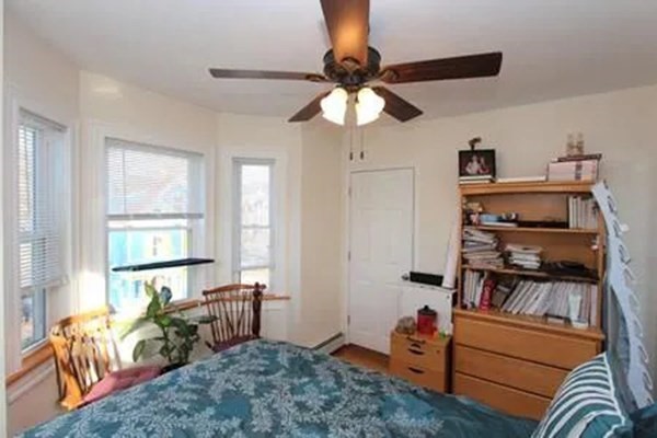 28 Cornwall St, Jamaica Plain