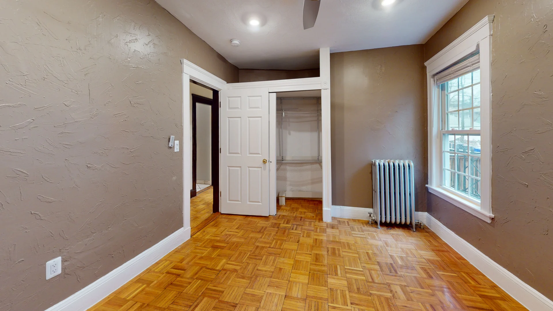 17-19 Moraine St, Jamaica Plain